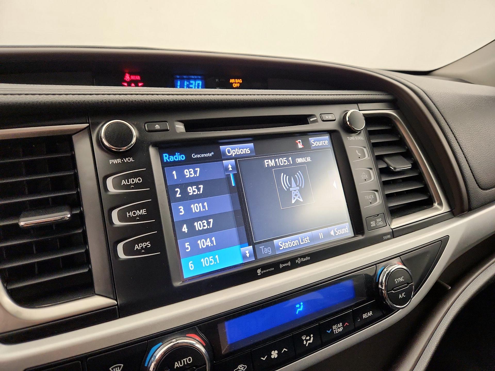 Thumbnail: 2019 Toyota Highlander - 15