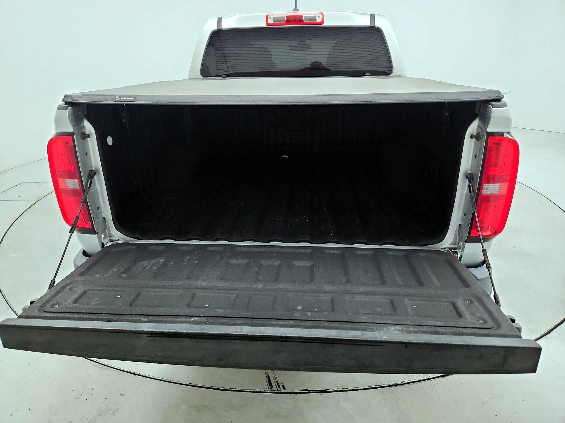Thumbnail: 2018 Chevrolet Colorado - 20