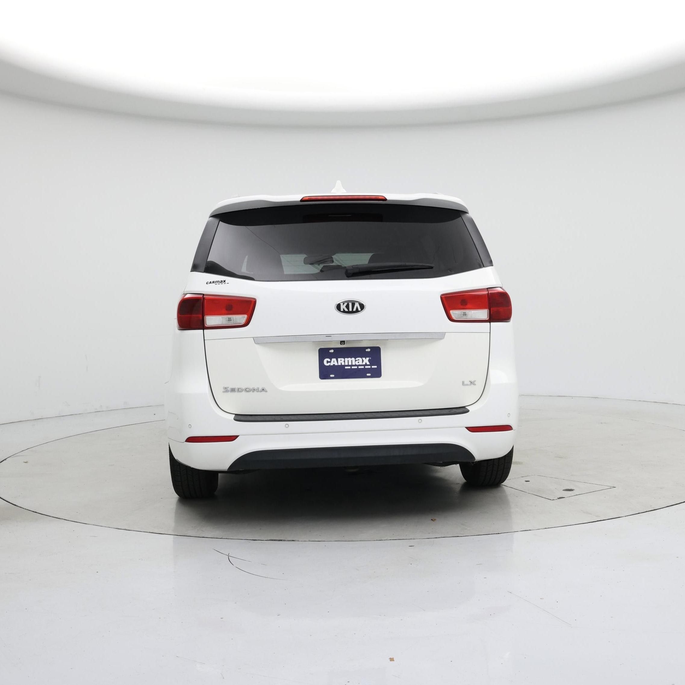 Thumbnail: 2016 Kia Sedona - 6