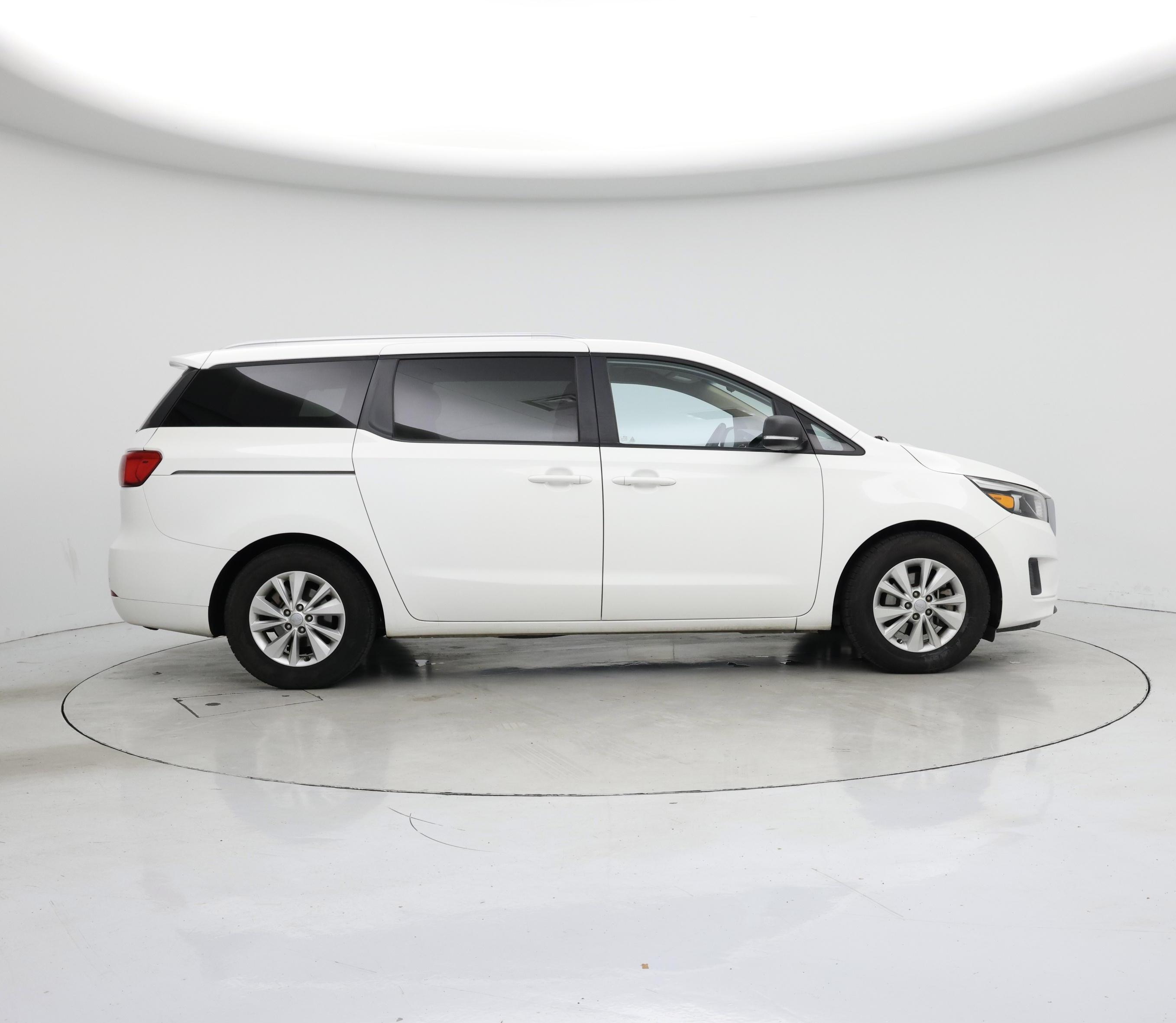 Thumbnail: 2016 Kia Sedona - 7