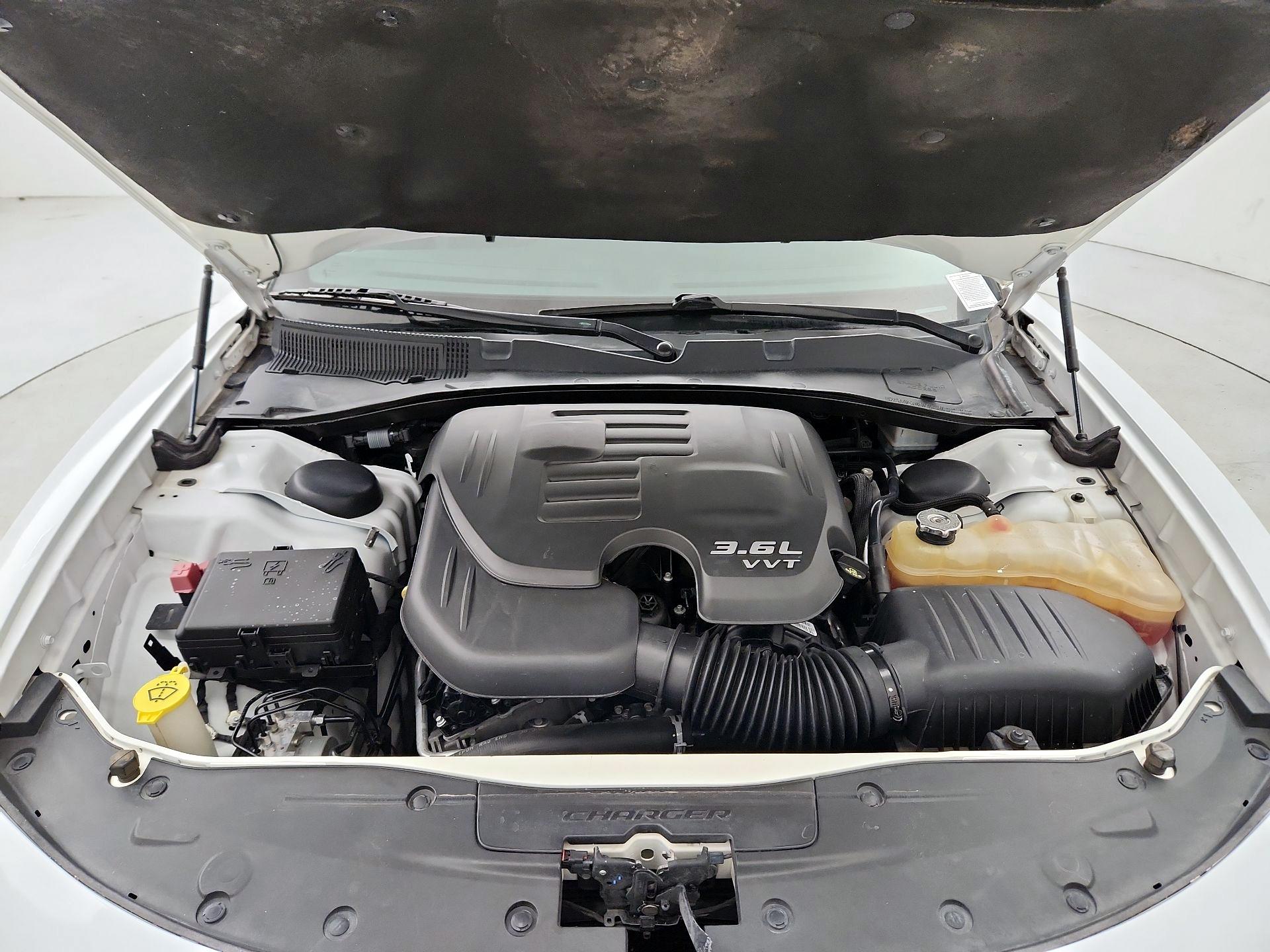 Thumbnail: 2018 Dodge Charger - 20