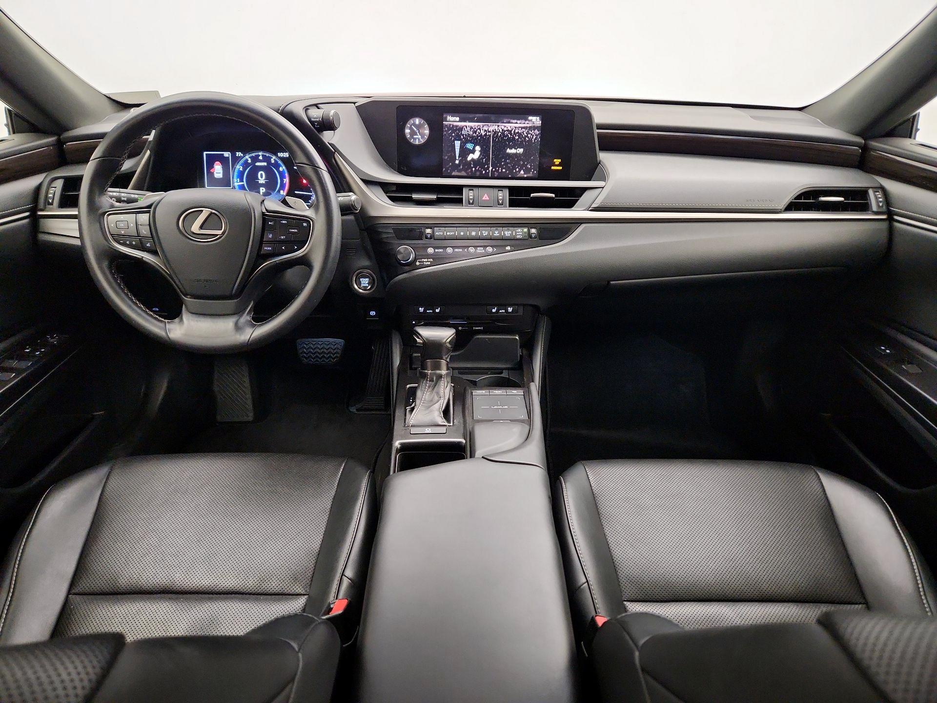 Thumbnail: 2019 Lexus ES - 9