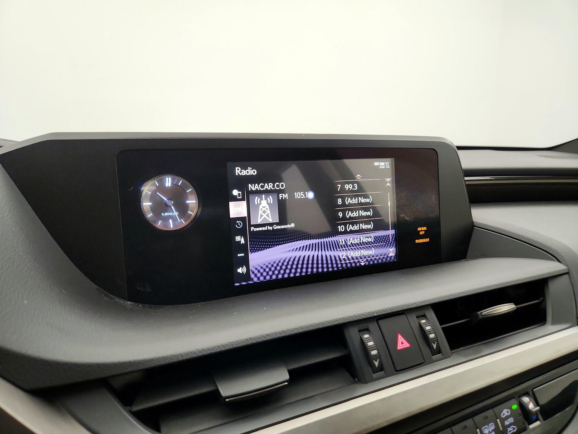 Thumbnail: 2019 Lexus ES - 15