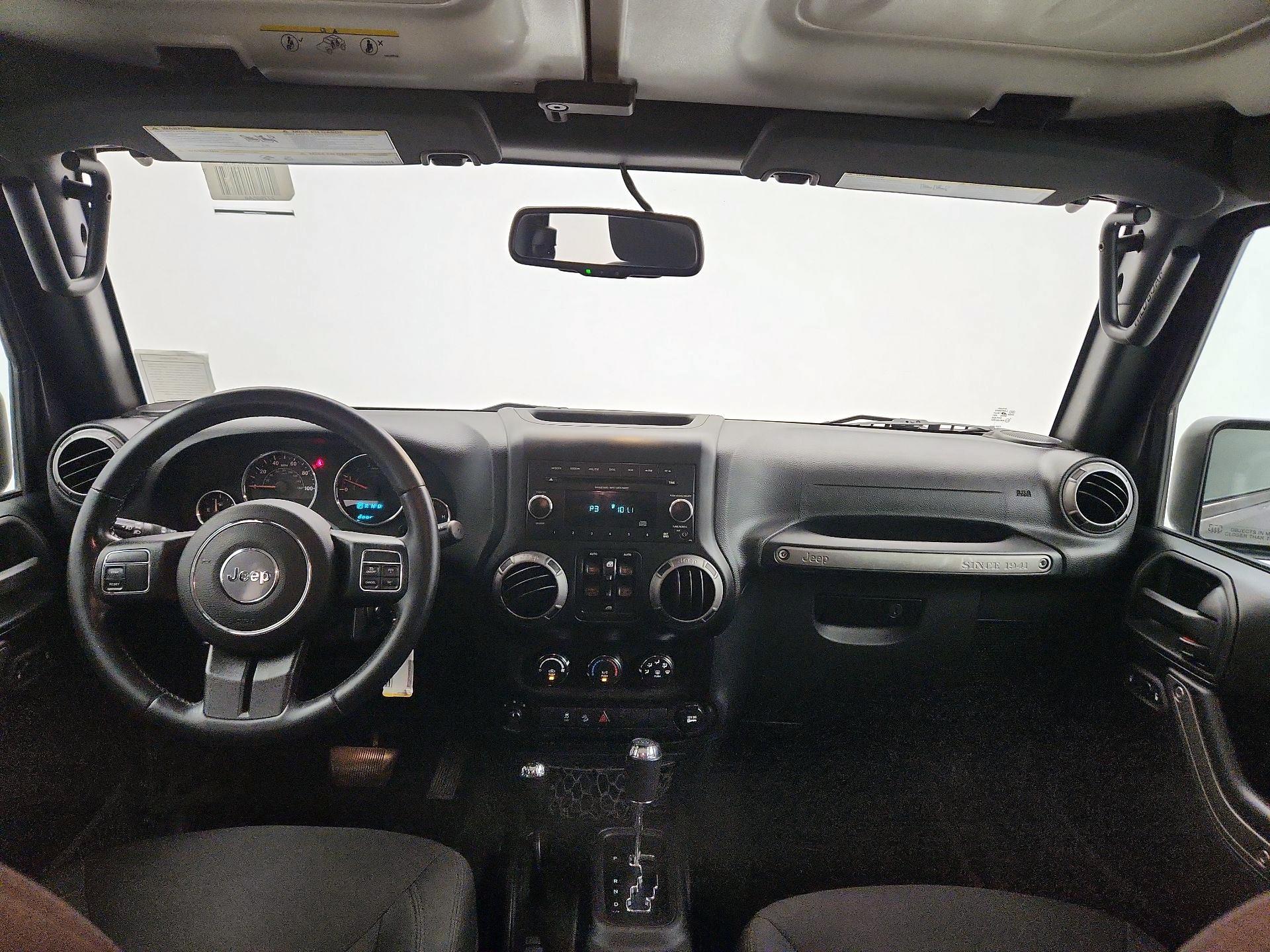 Thumbnail: 2017 Jeep Wrangler - 9