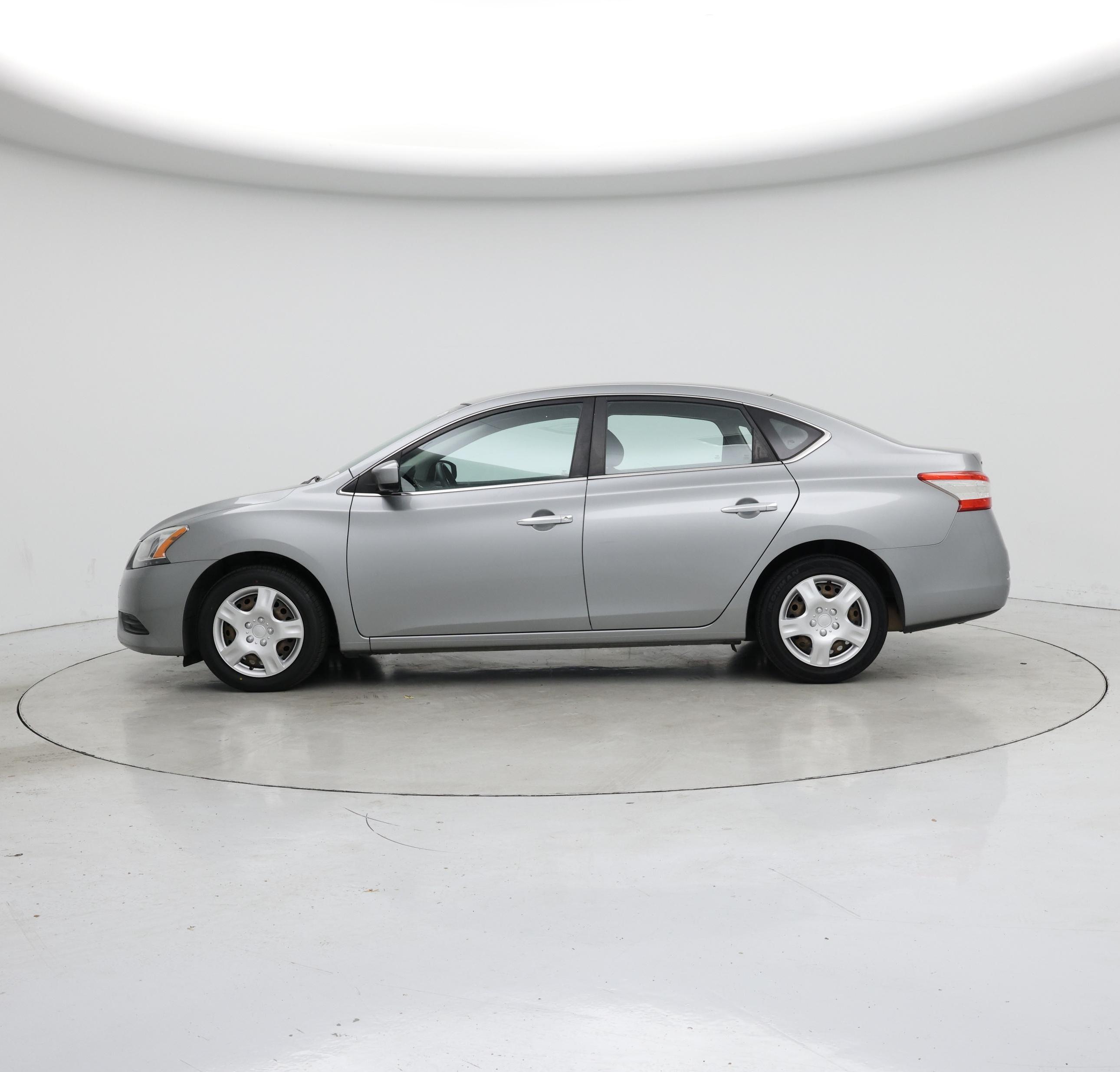 Thumbnail: 2014 Nissan Sentra - 3
