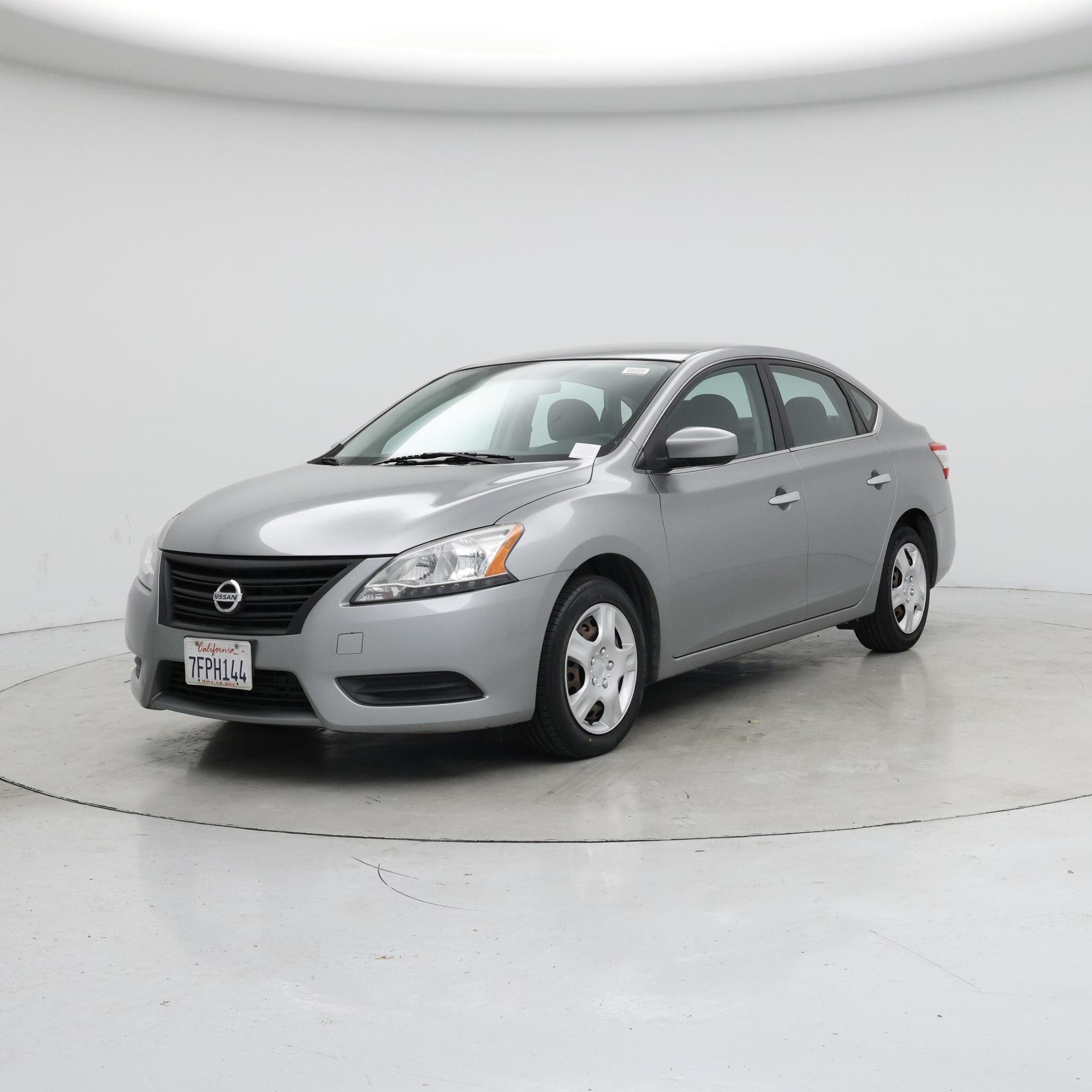 Thumbnail: 2014 Nissan Sentra - 4