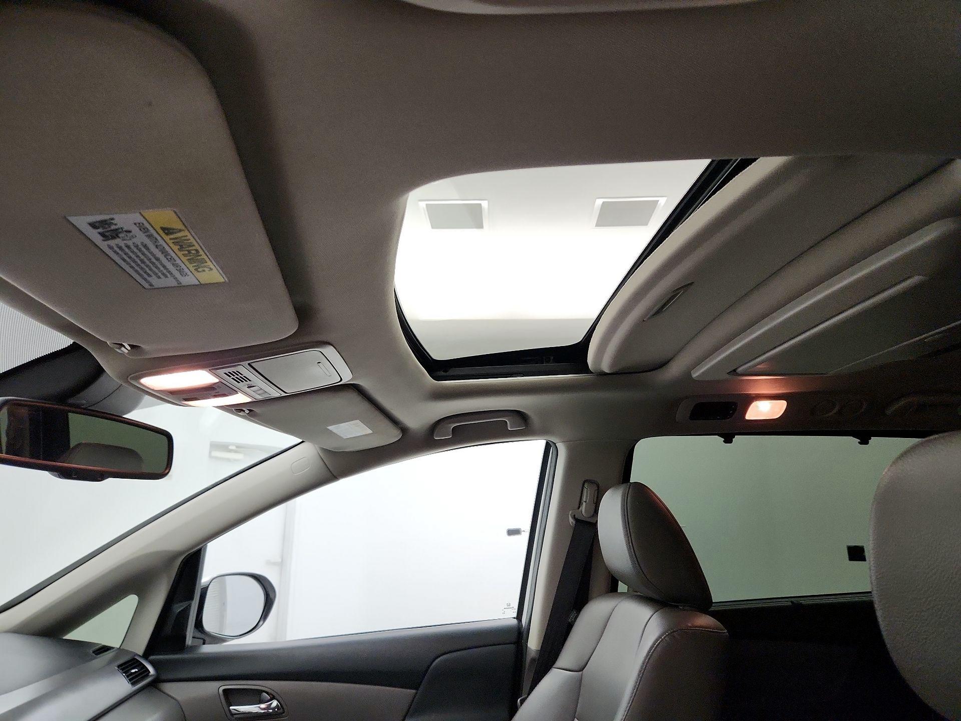 Thumbnail: 2014 Honda Odyssey - 18