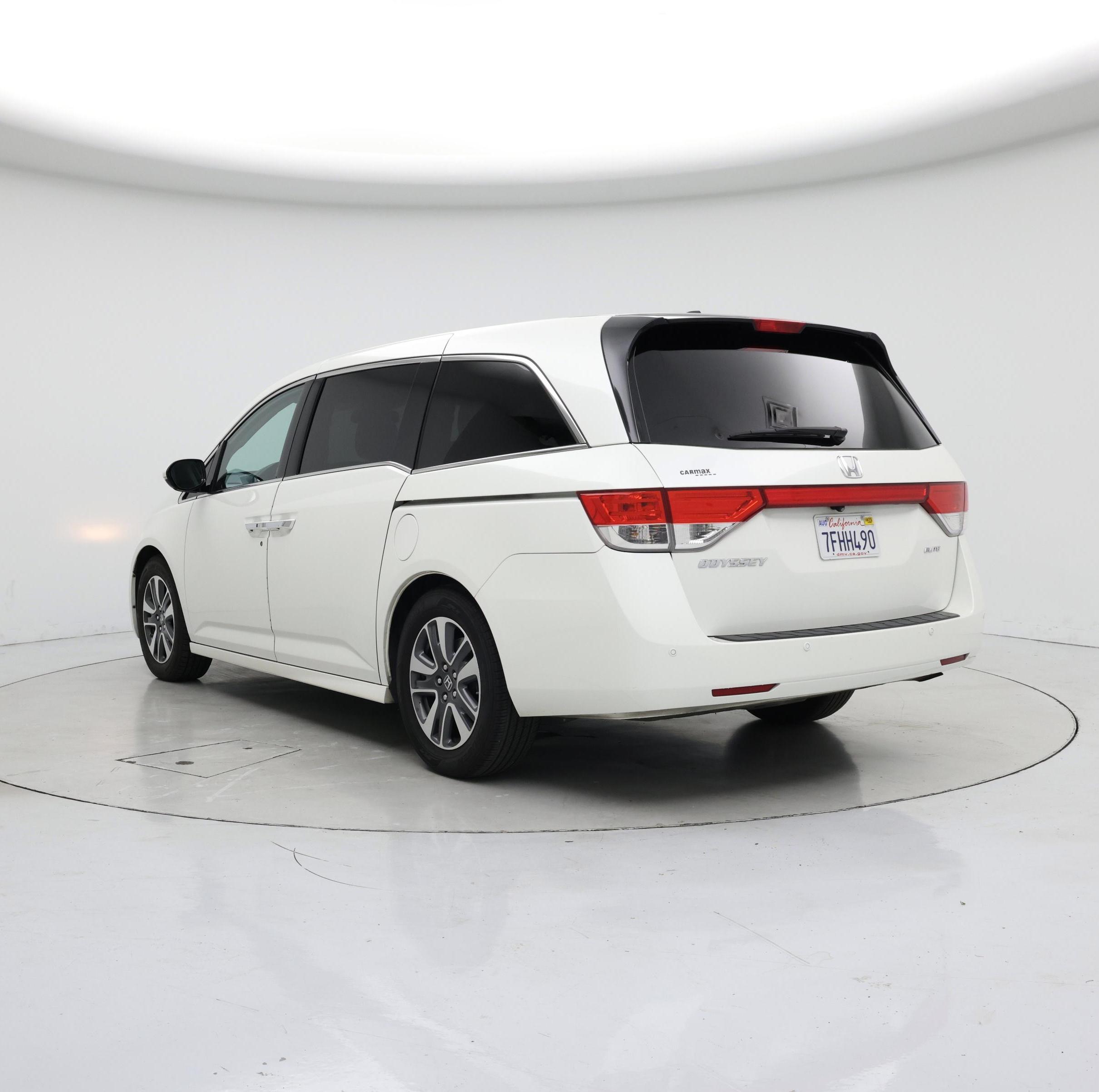 Thumbnail: 2014 Honda Odyssey - 2