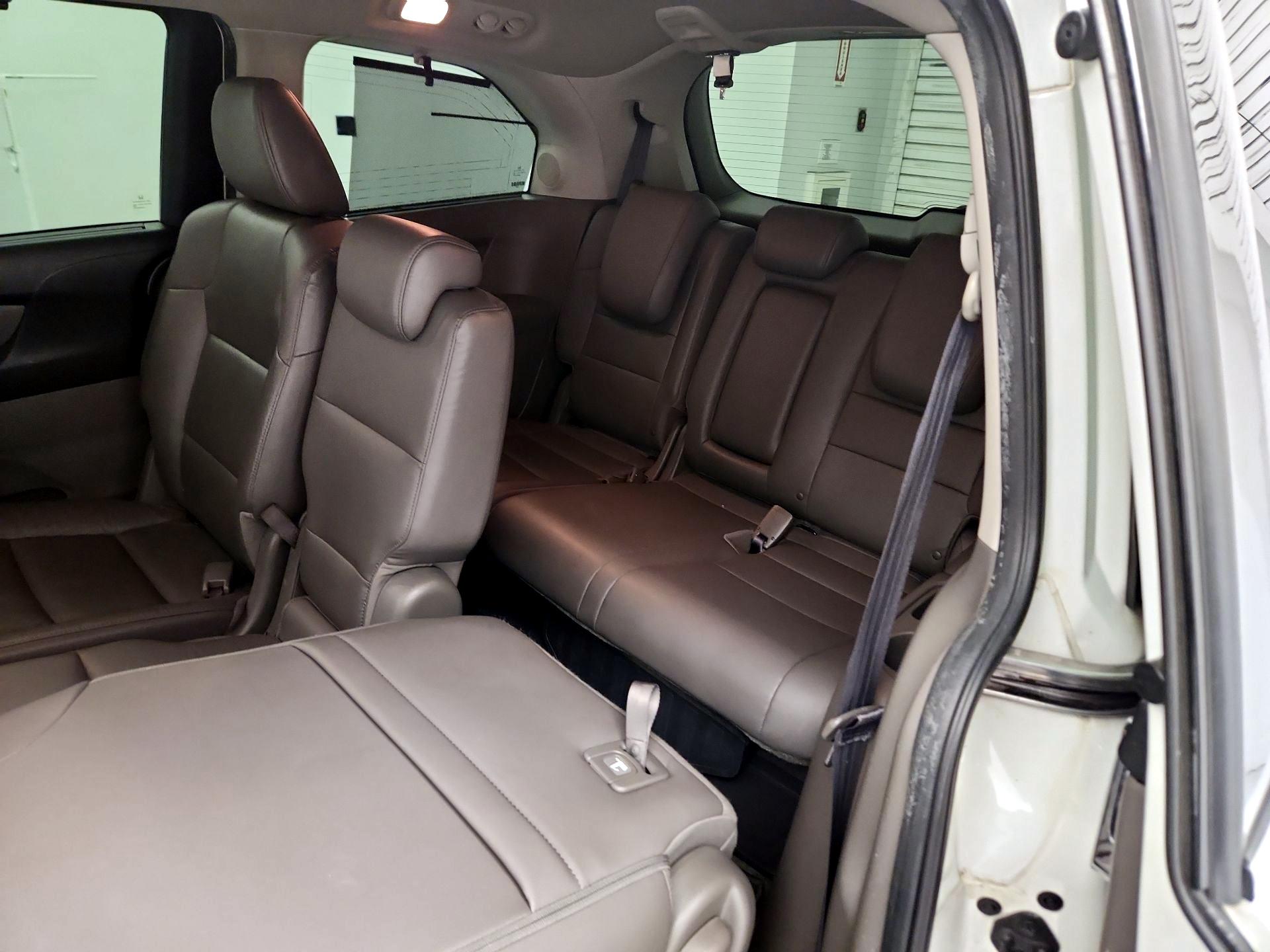Thumbnail: 2014 Honda Odyssey - 20