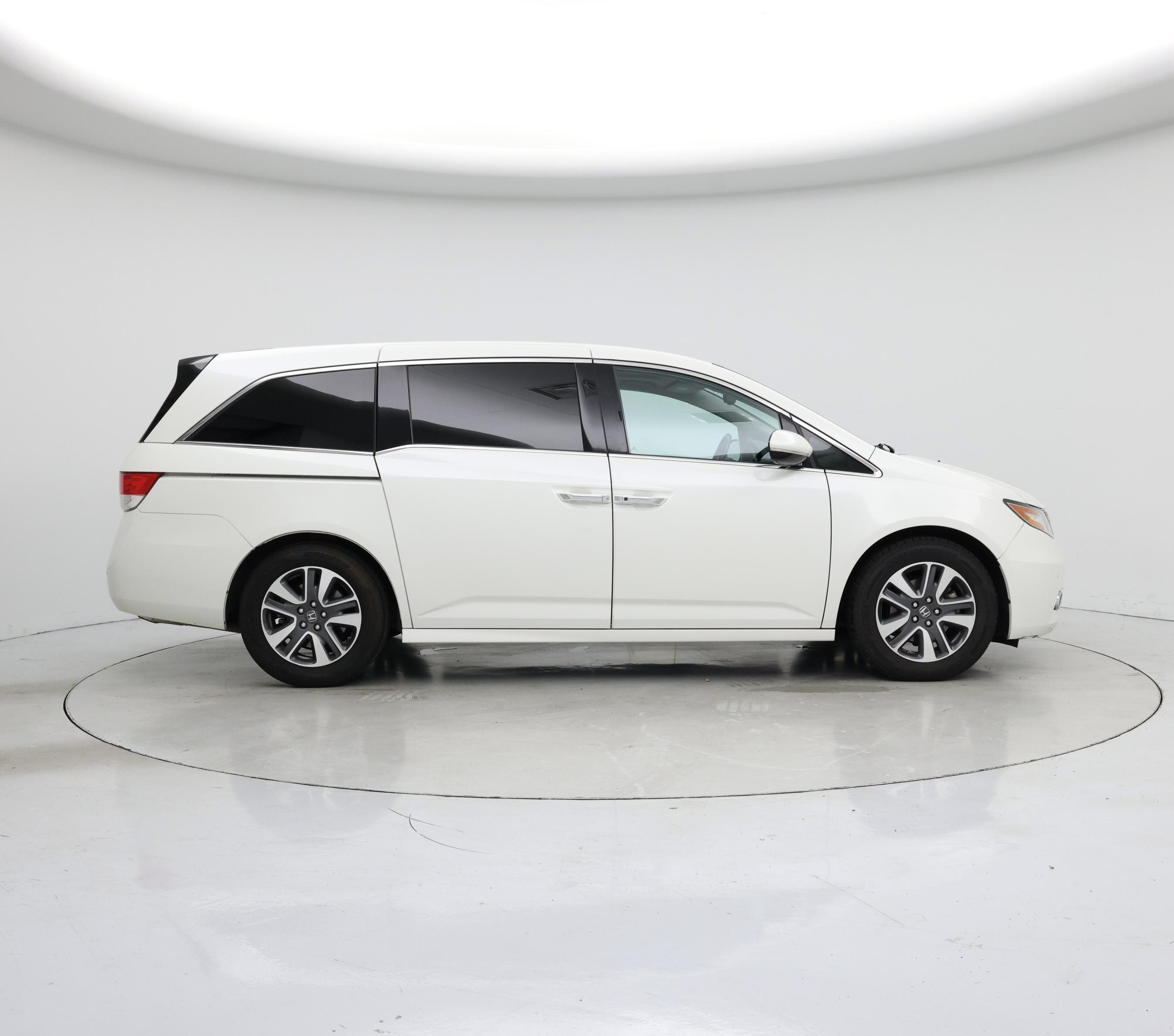 Thumbnail: 2014 Honda Odyssey - 7