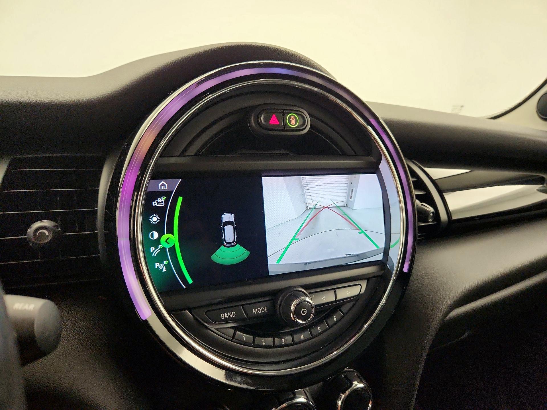 Thumbnail: 2020 MINI Cooper Hardtop - 15