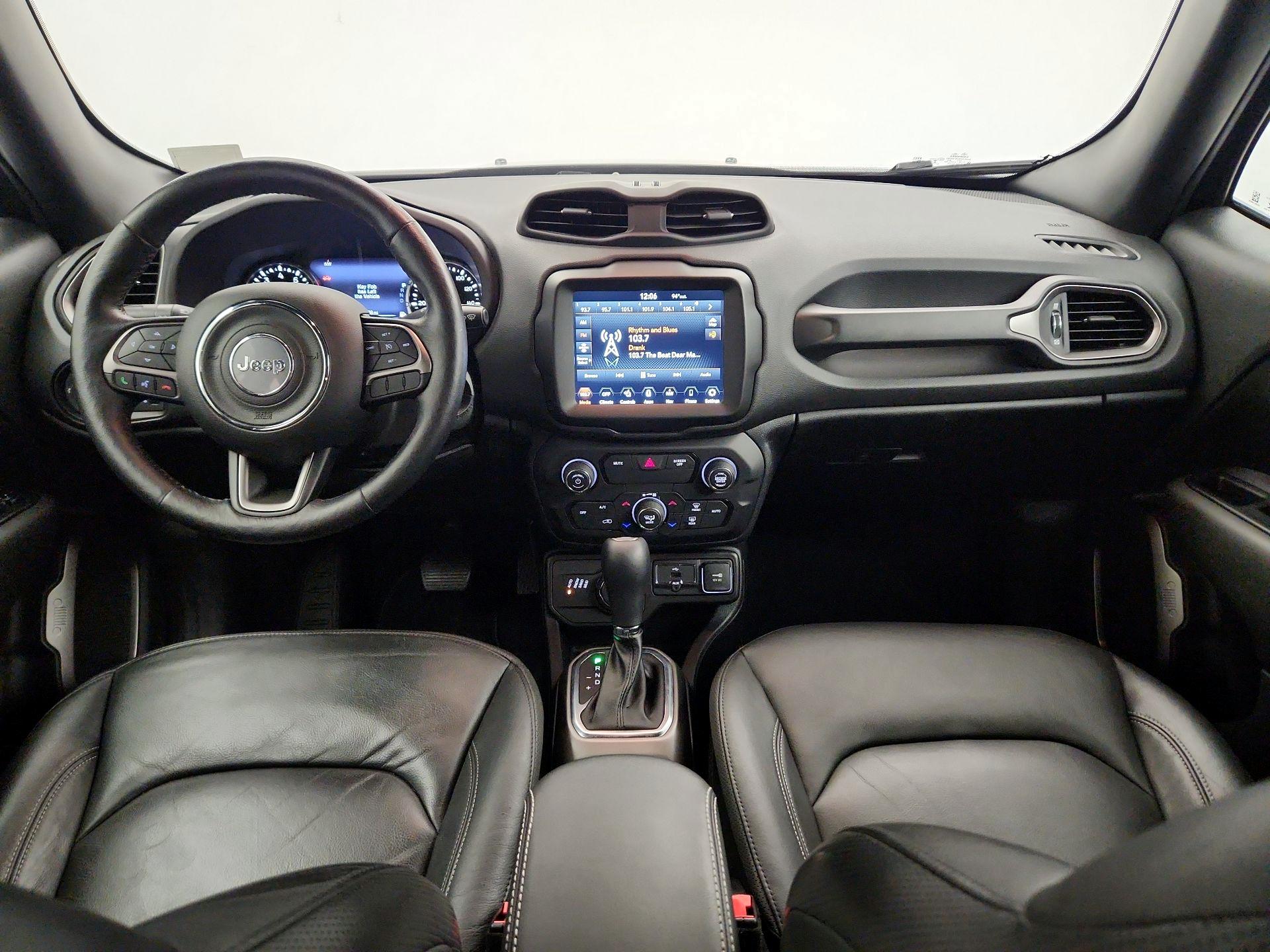 Thumbnail: 2020 Jeep Renegade - 9