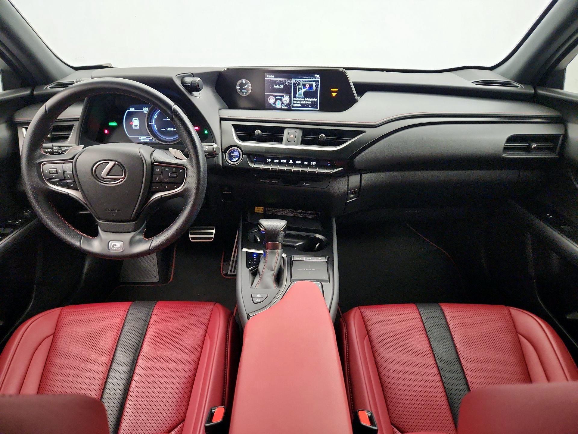 Thumbnail: 2021 Lexus UX - 9