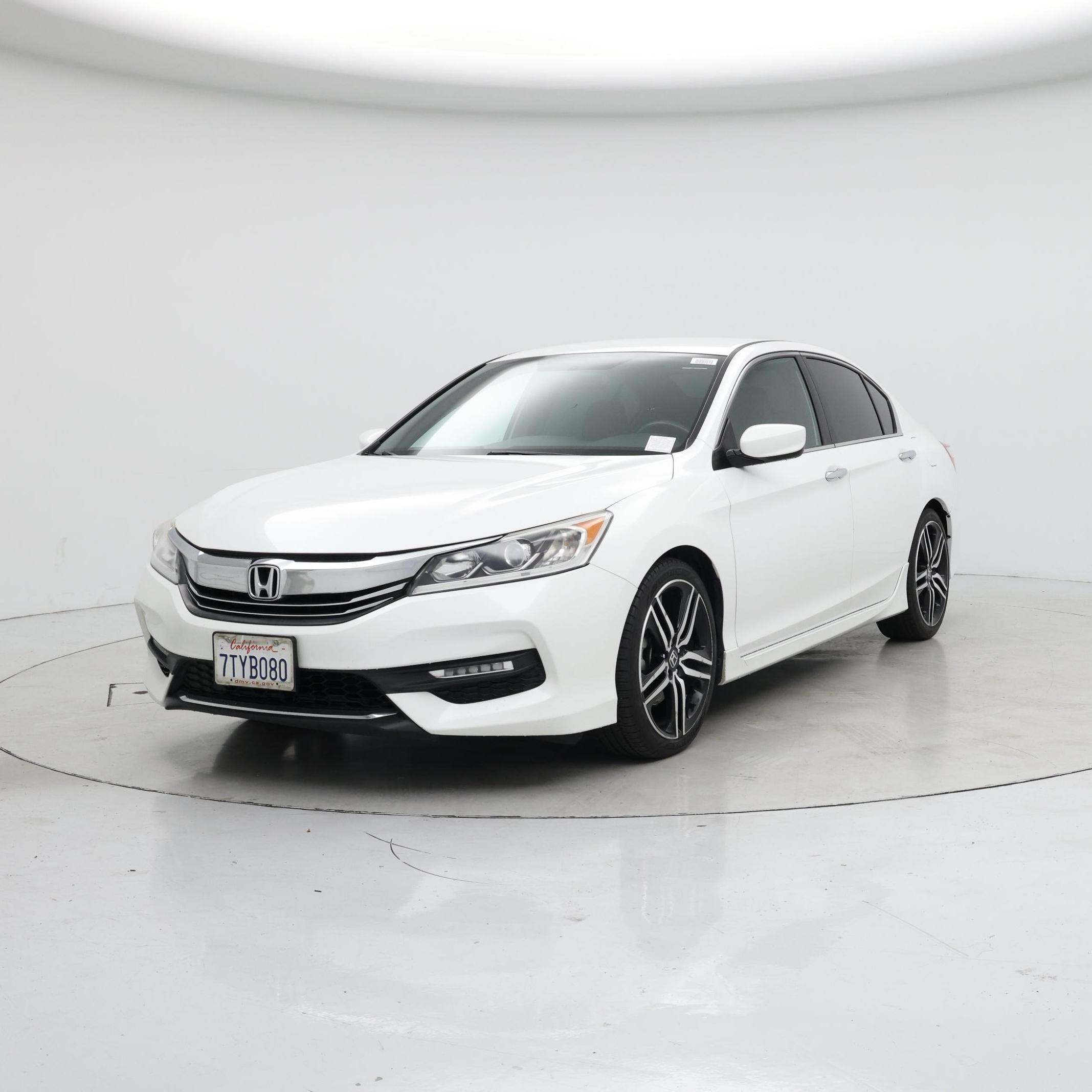 Thumbnail: 2016 Honda Accord - 4