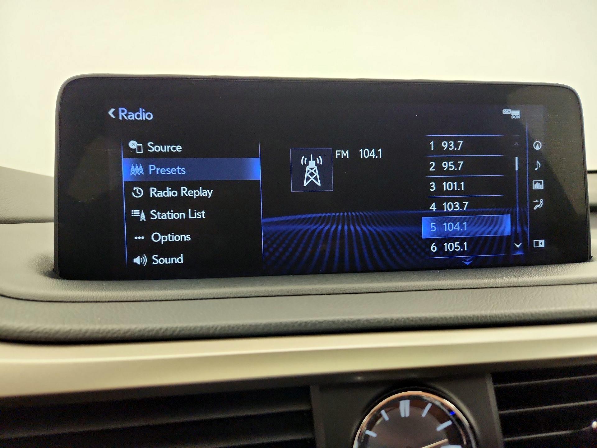 Thumbnail: 2021 Lexus RX - 16