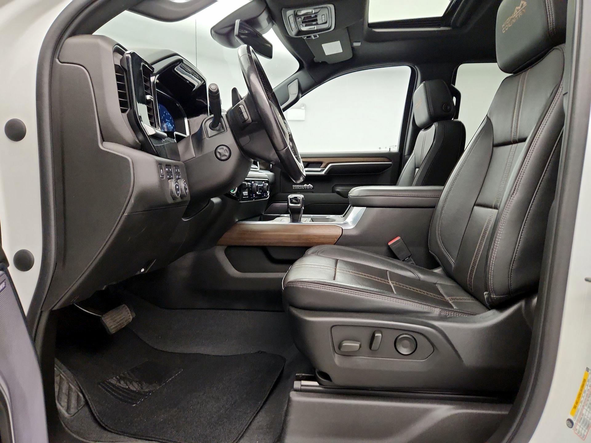 Thumbnail: 2022 Chevrolet Silverado 1500 - 11