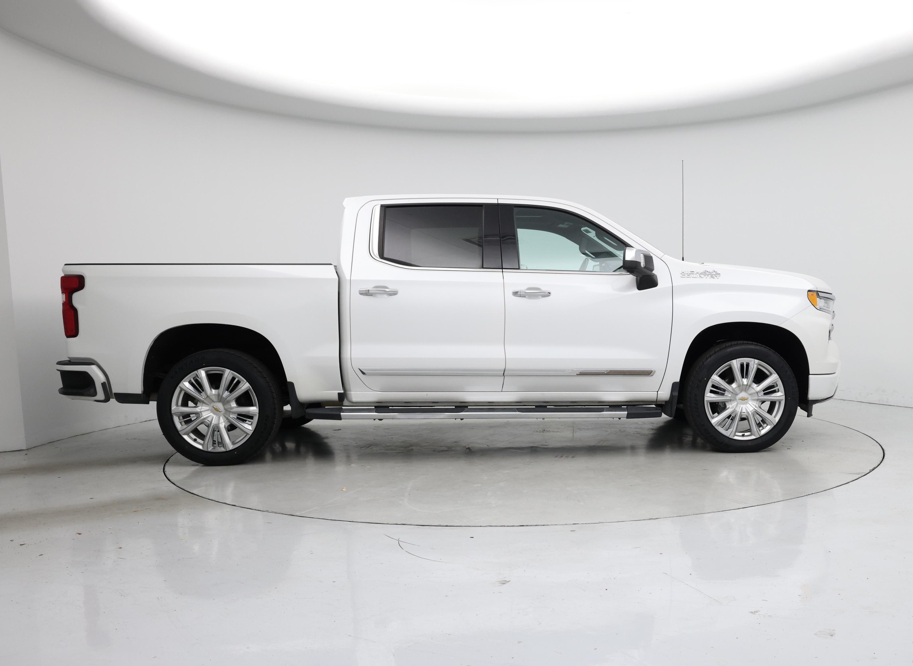 Thumbnail: 2022 Chevrolet Silverado 1500 - 7