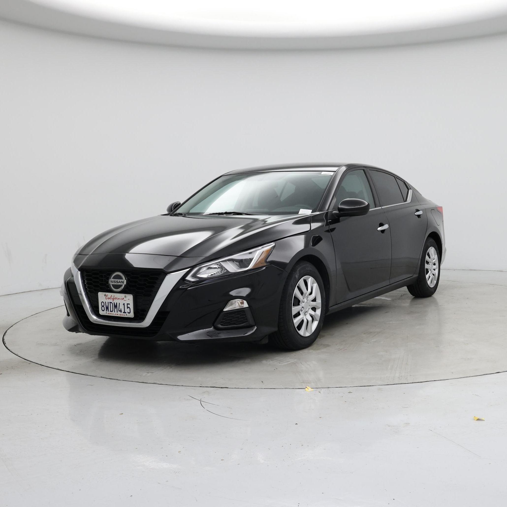 Thumbnail: 2020 Nissan Altima - 4