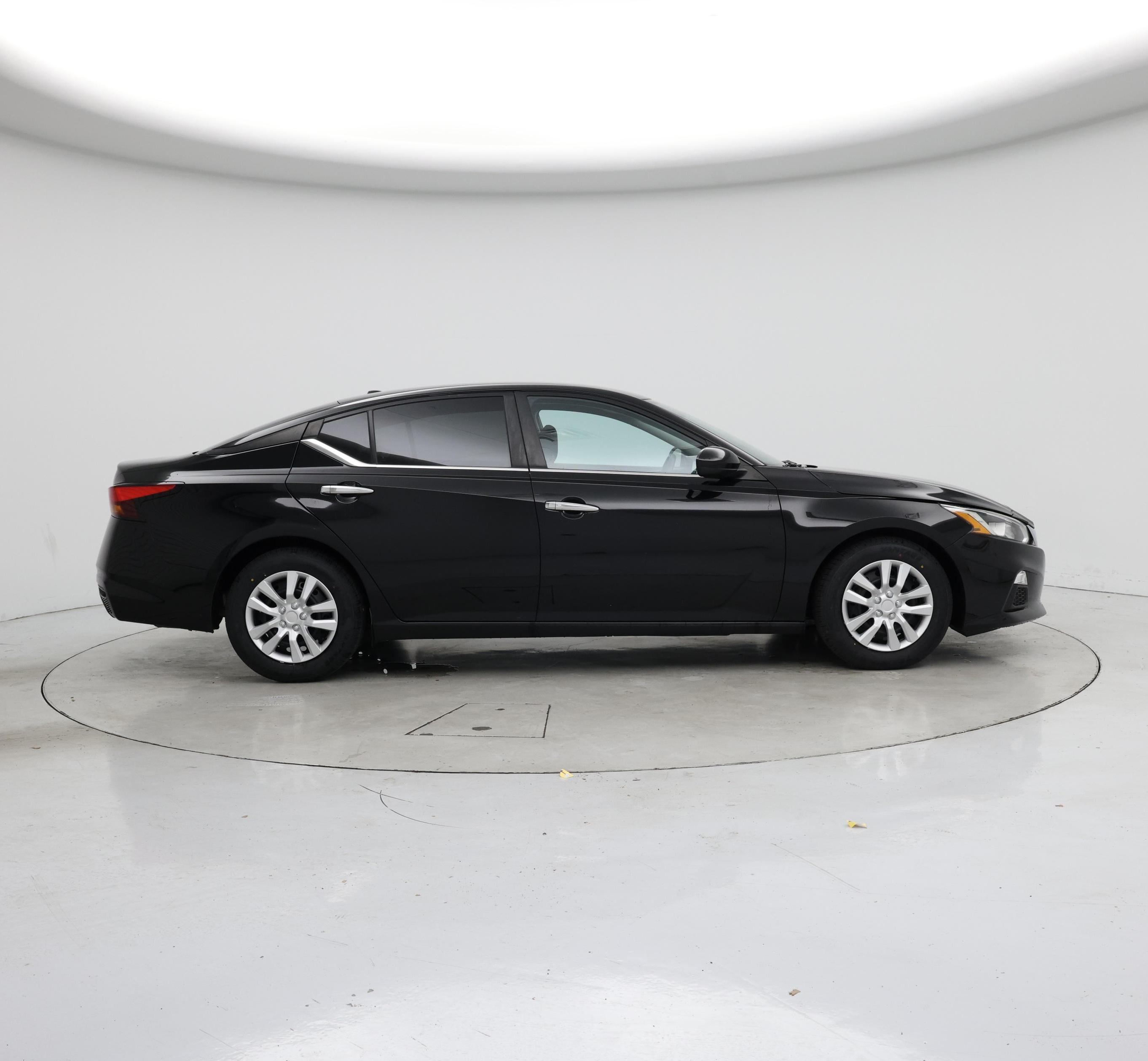 Thumbnail: 2020 Nissan Altima - 7