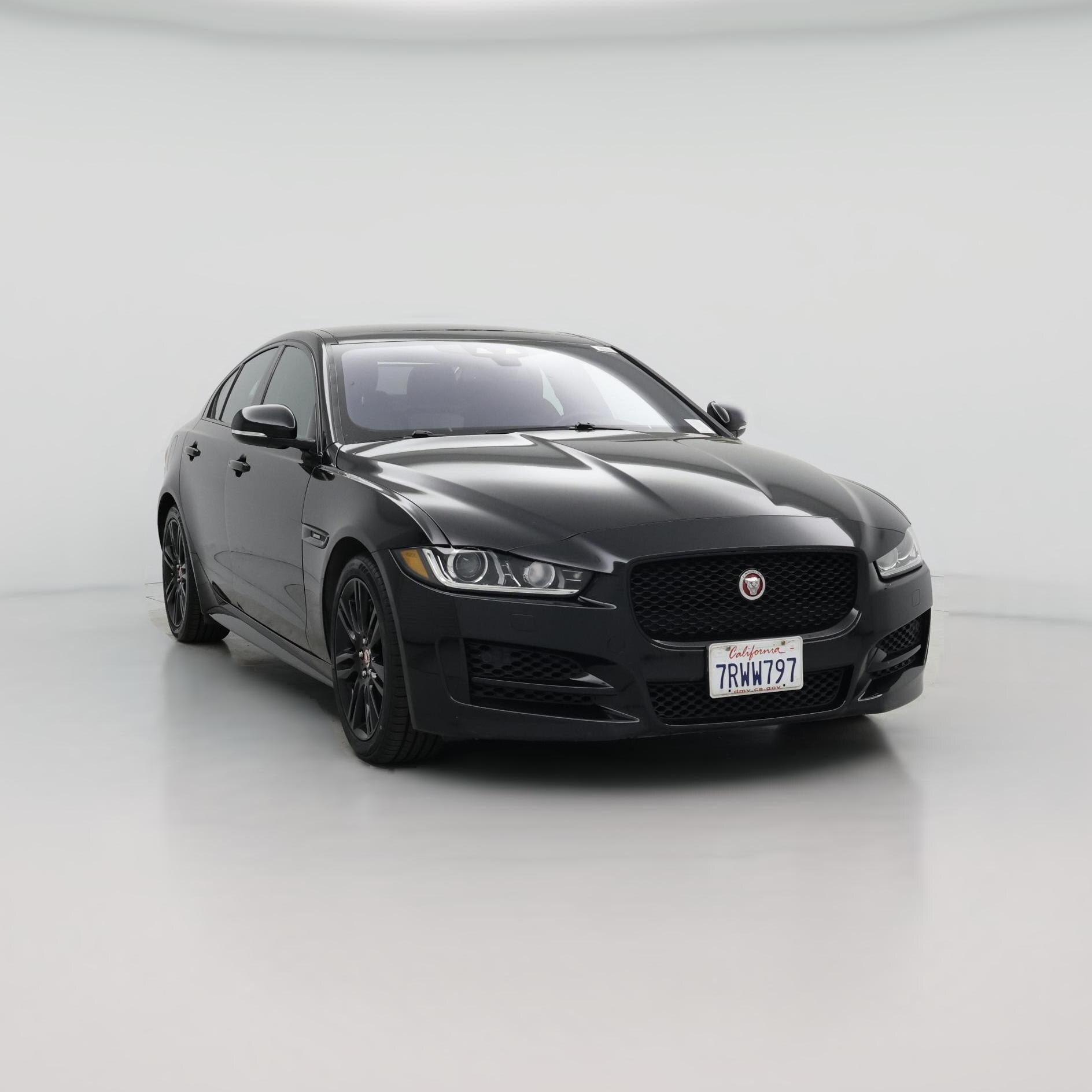 Thumbnail: 2018 Jaguar XE - 1