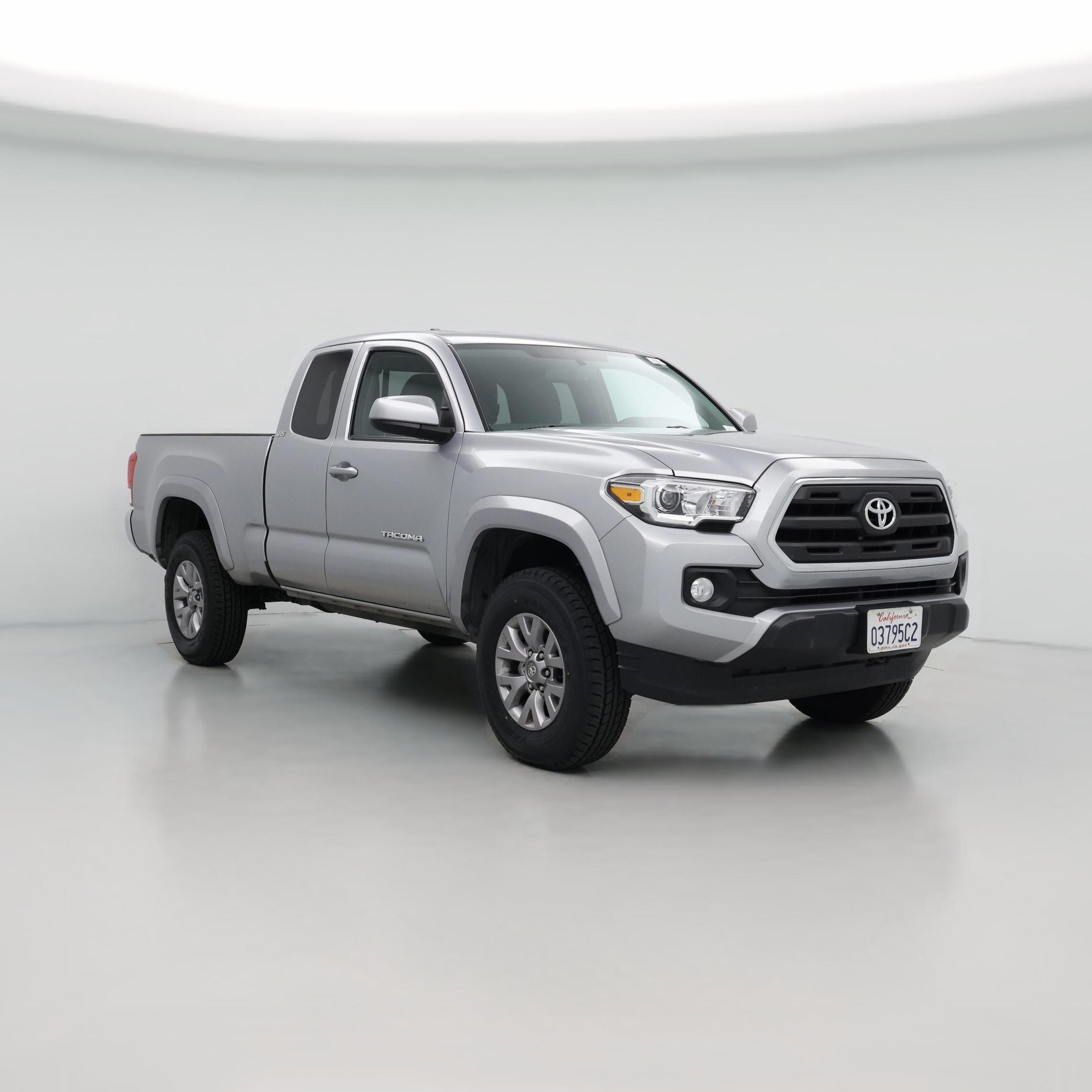 Thumbnail: 2017 Toyota Tacoma - 1