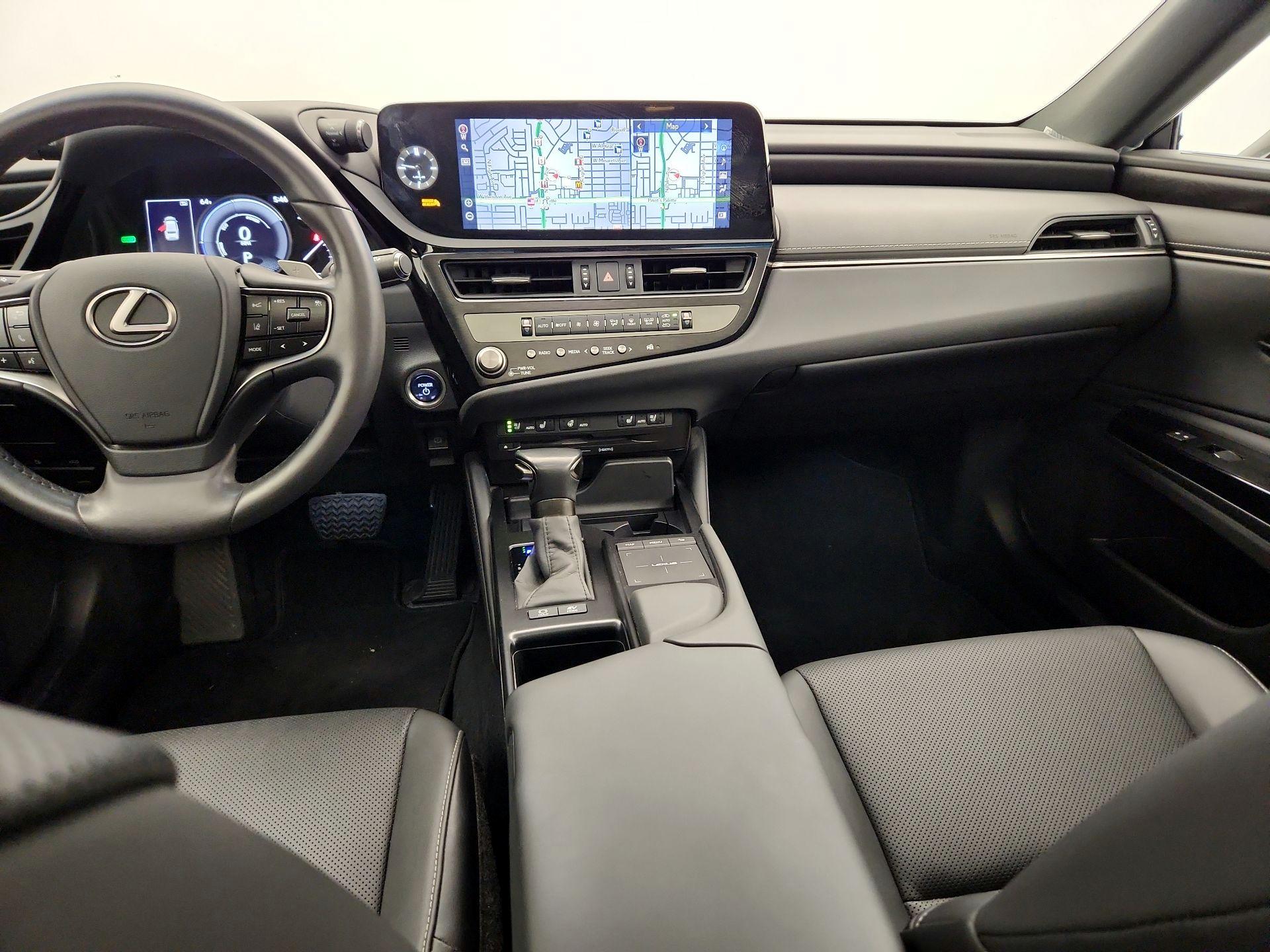 Thumbnail: 2022 Lexus ES - 9