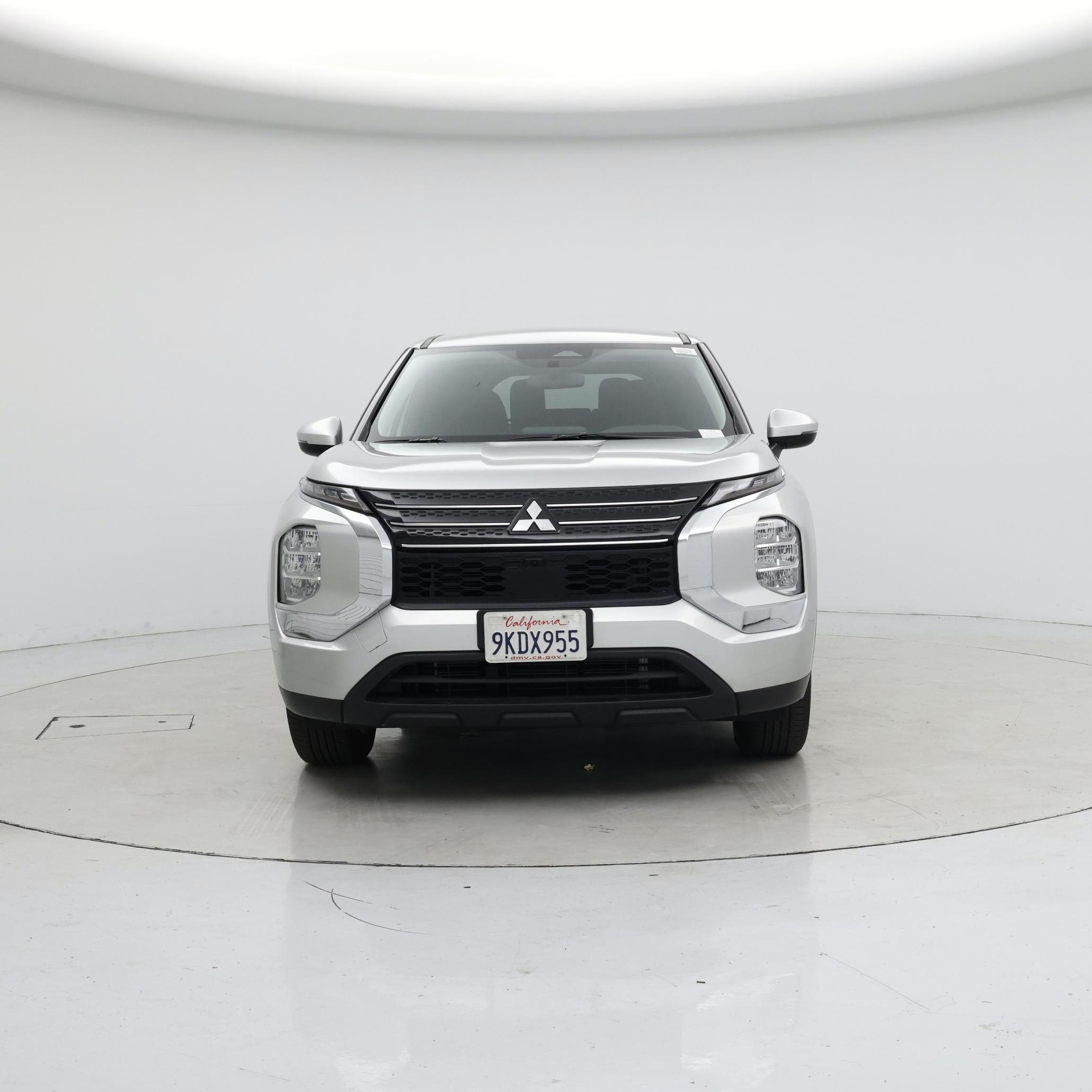 Thumbnail: 2024 Mitsubishi Outlander - 5