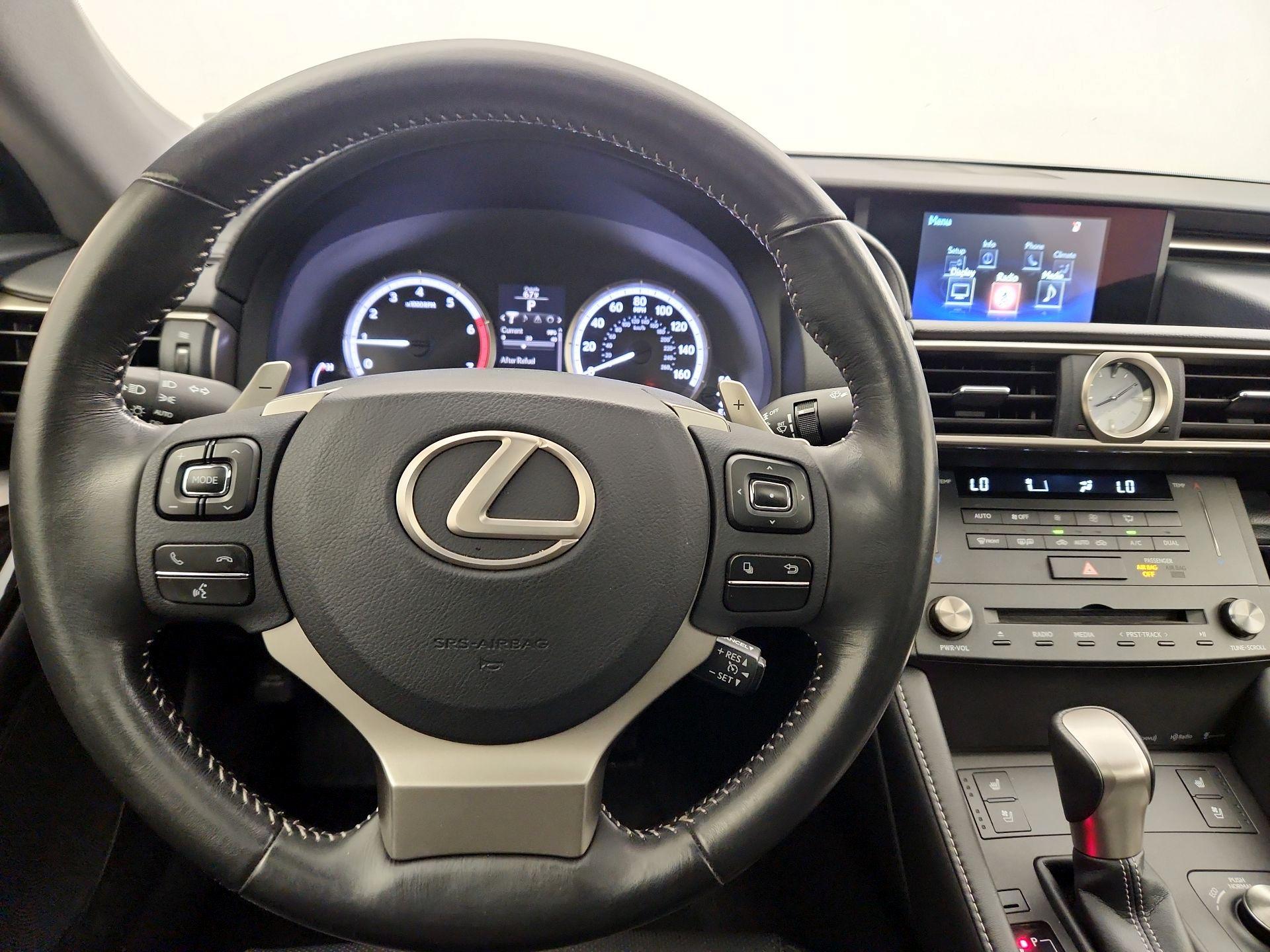 Thumbnail: 2016 Lexus RC - 10