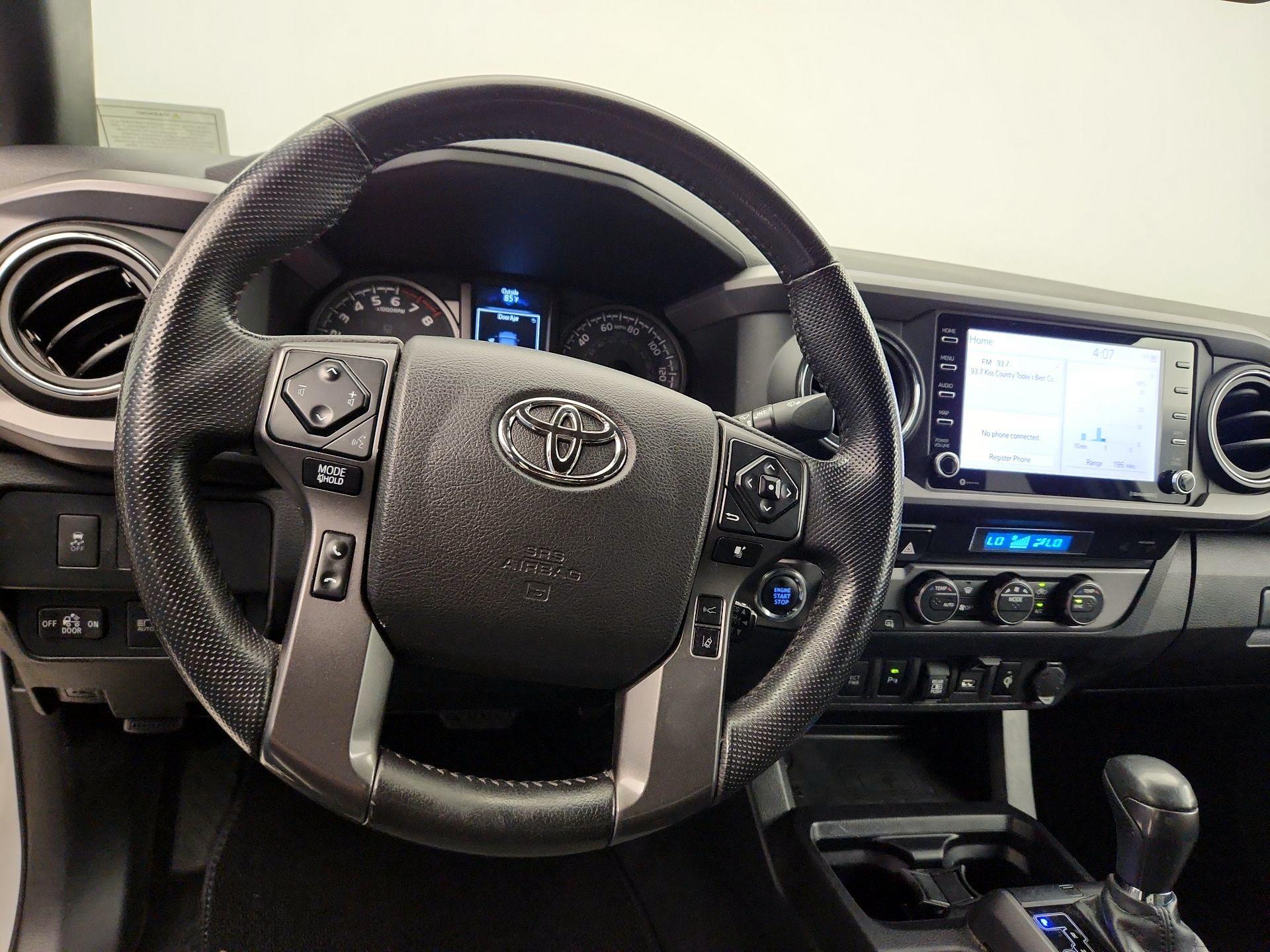 Thumbnail: 2021 Toyota Tacoma - 10