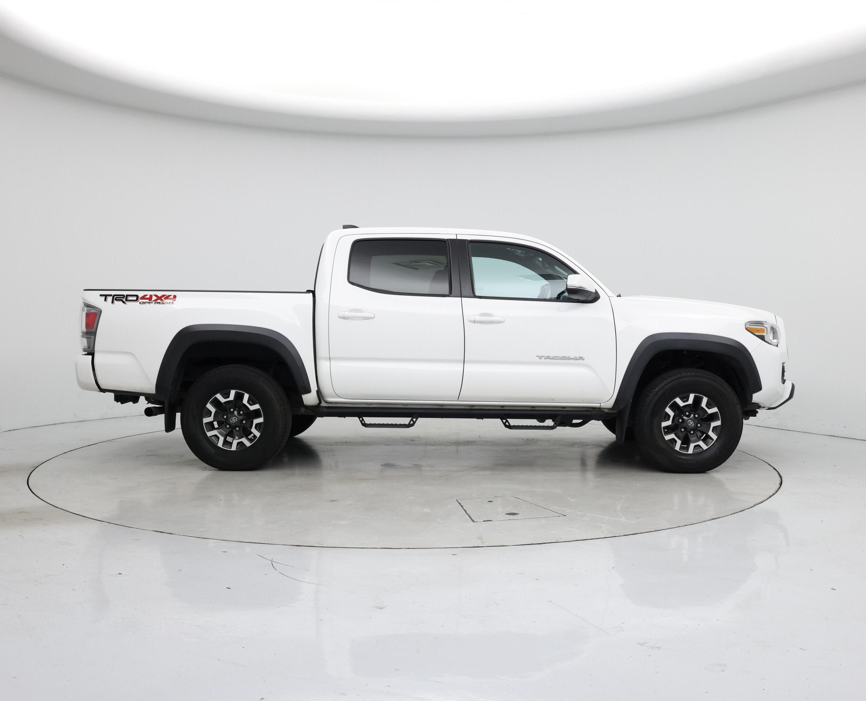 Thumbnail: 2021 Toyota Tacoma - 7