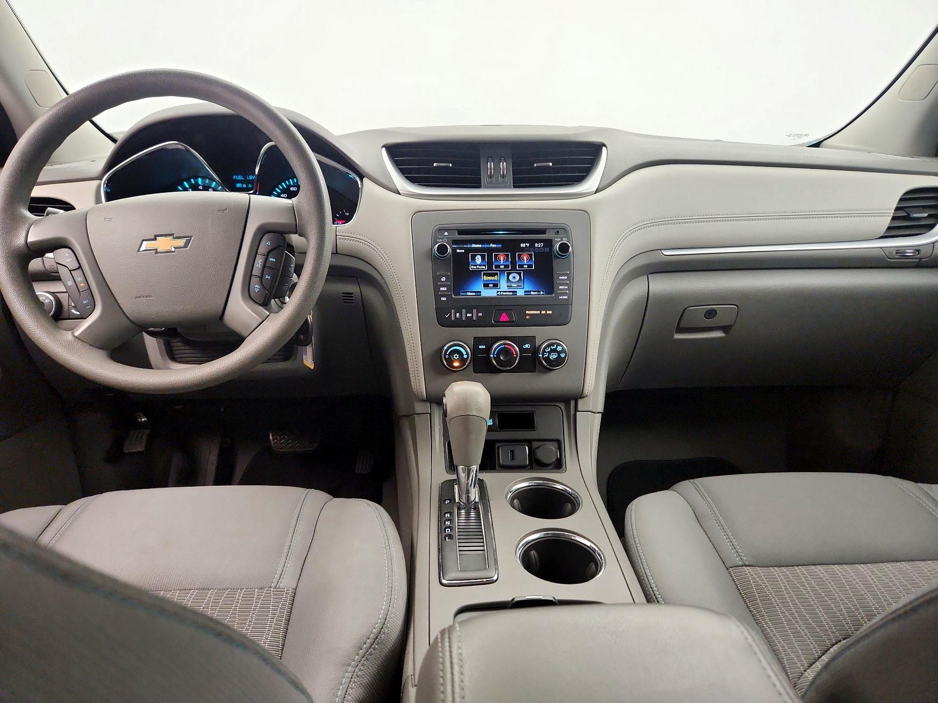 Thumbnail: 2016 Chevrolet Traverse - 9