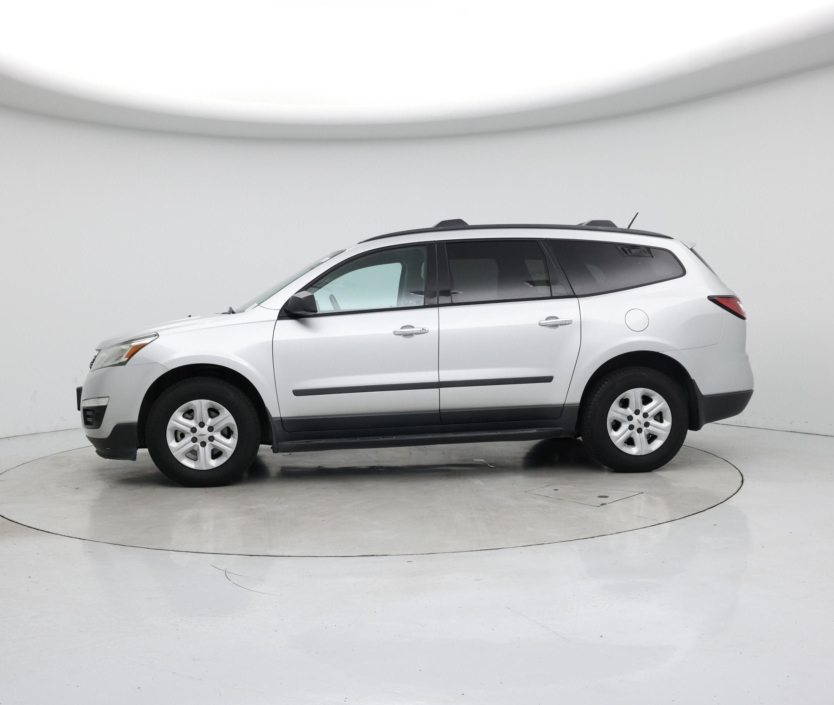 Thumbnail: 2016 Chevrolet Traverse - 3