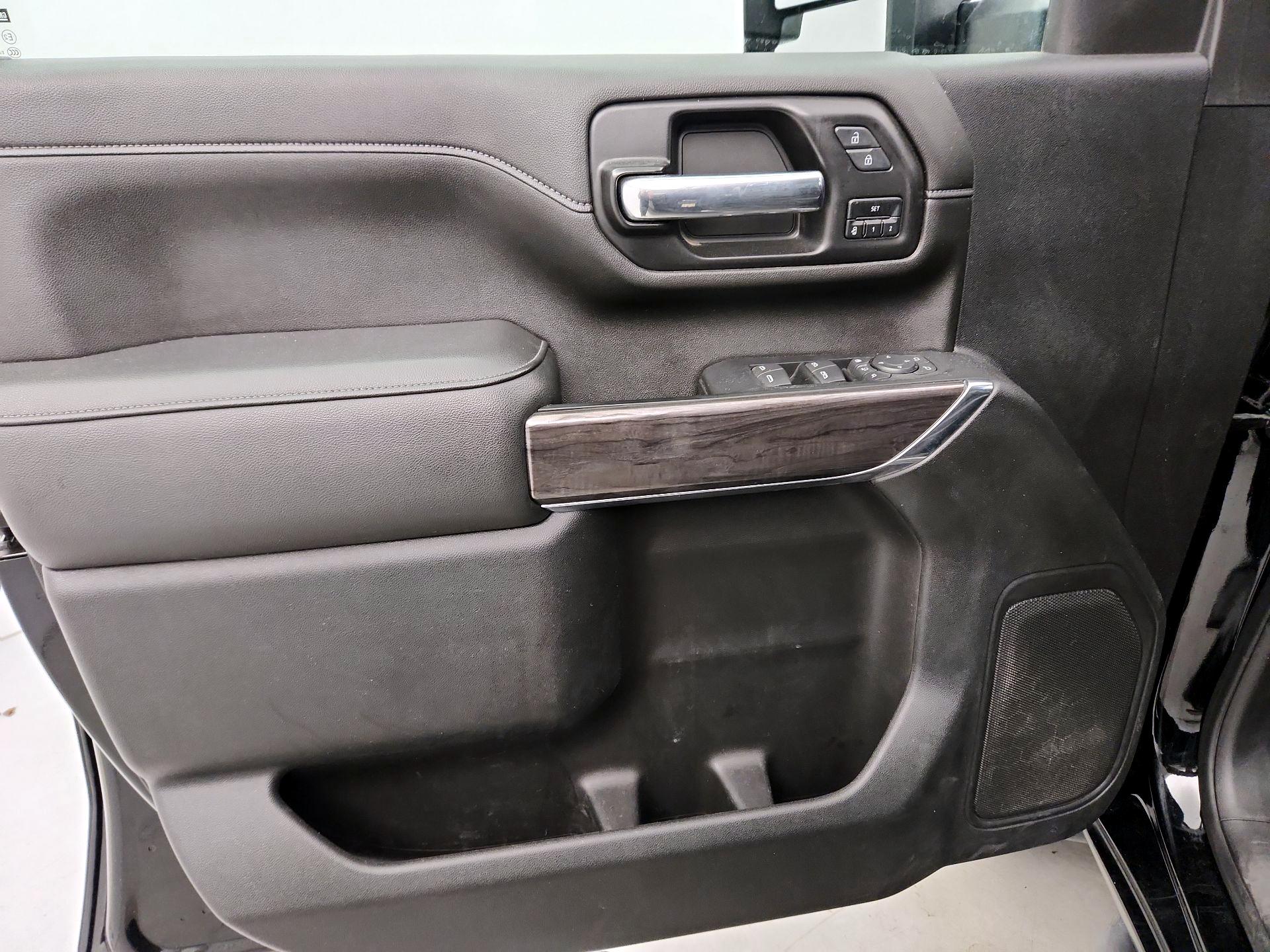 Thumbnail: 2022 Chevrolet Silverado 2500 - 12