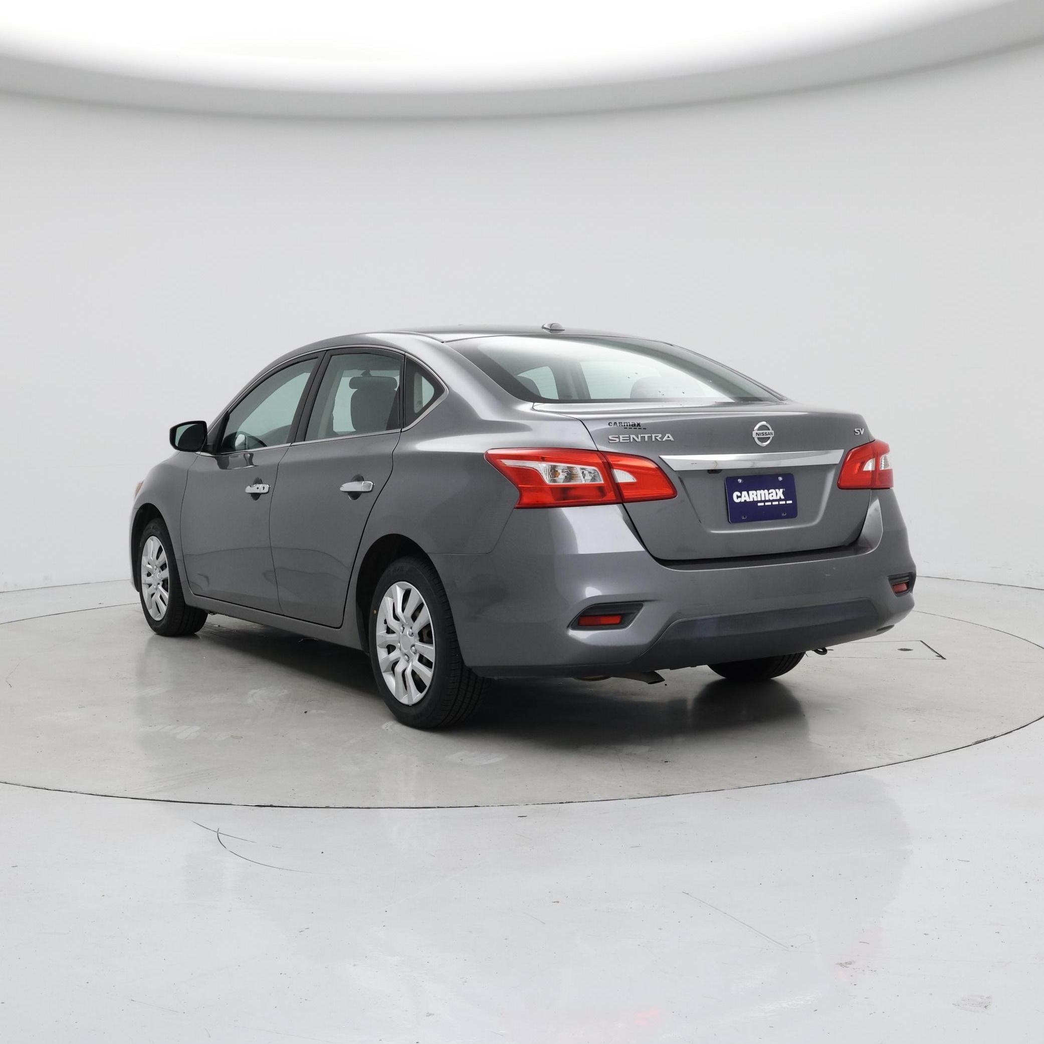 Thumbnail: 2017 Nissan Sentra - 2