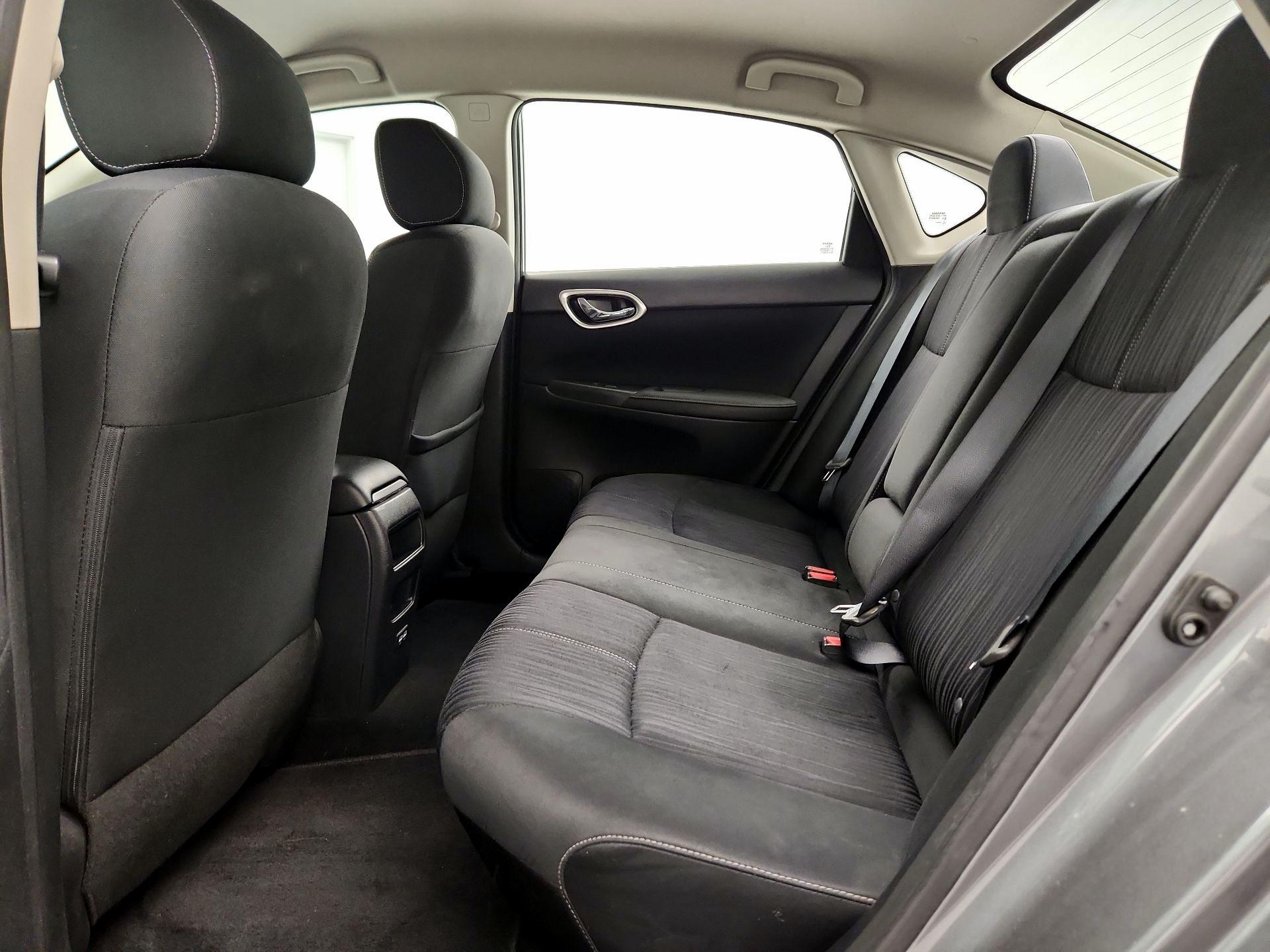 Thumbnail: 2017 Nissan Sentra - 20