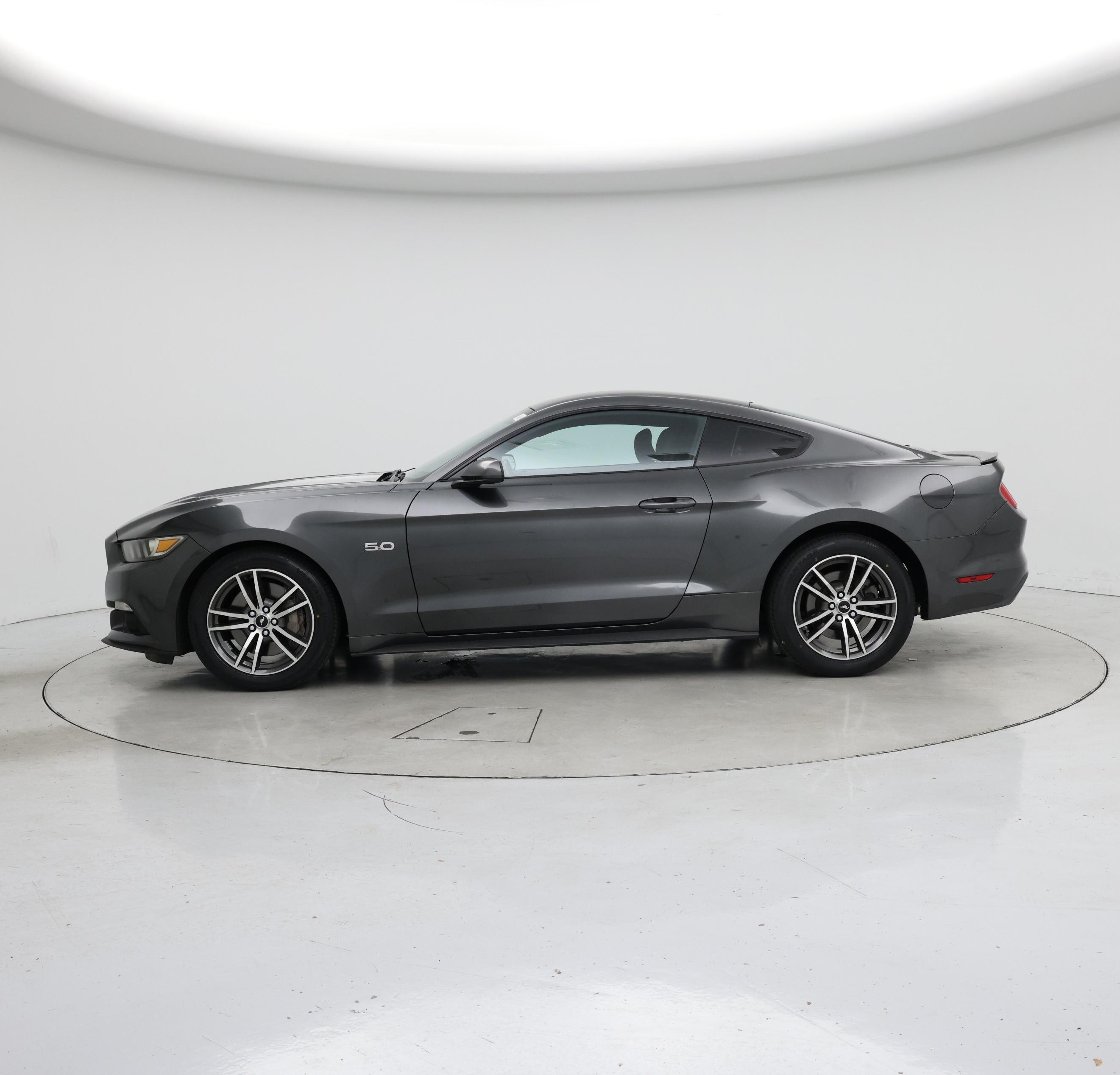Thumbnail: 2016 Ford Mustang - 3