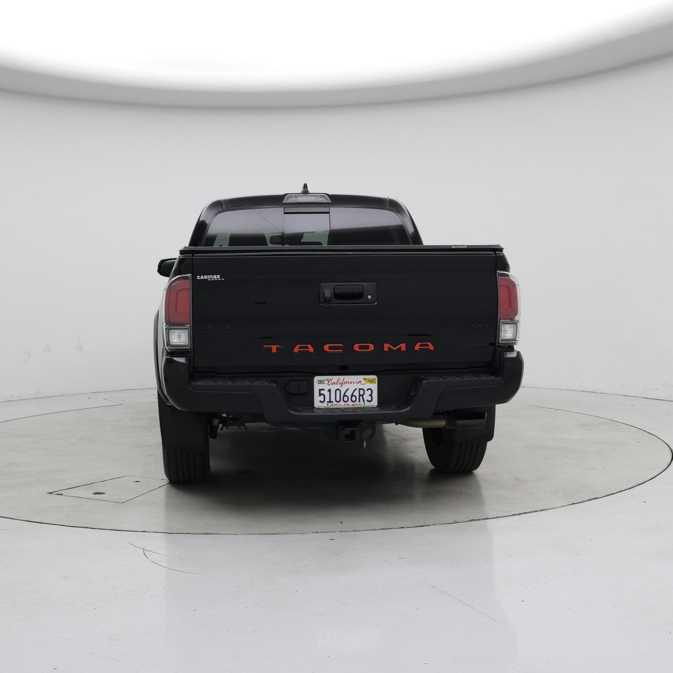 Thumbnail: 2023 Toyota Tacoma - 6