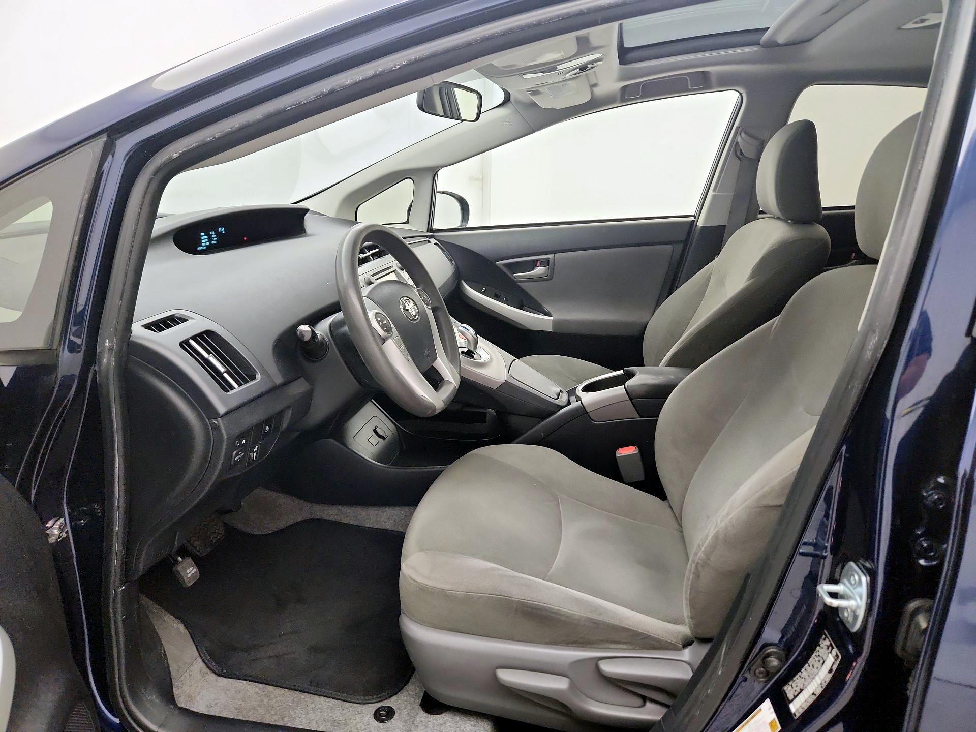 Thumbnail: 2014 Toyota Prius - 11