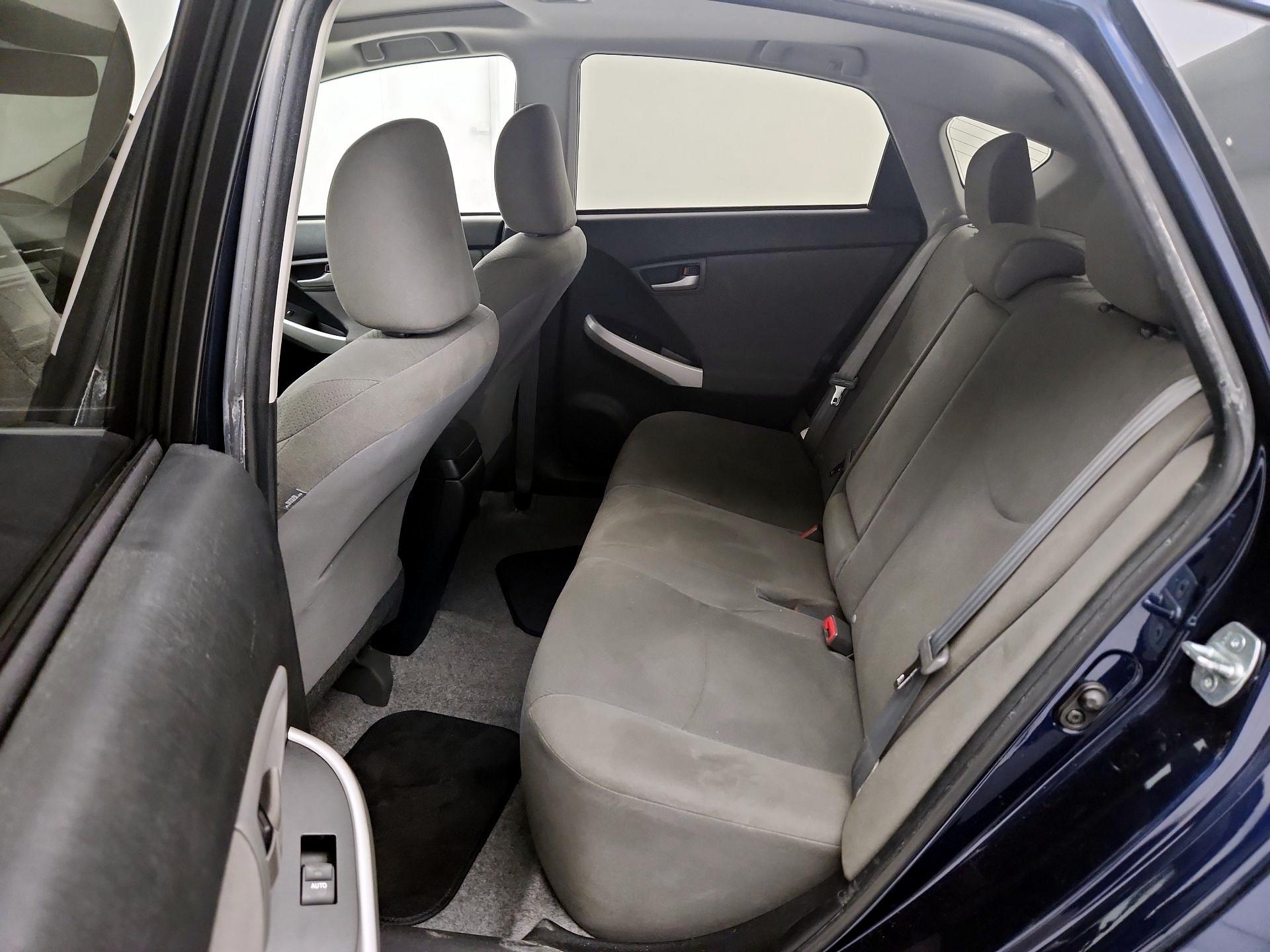 Thumbnail: 2014 Toyota Prius - 20