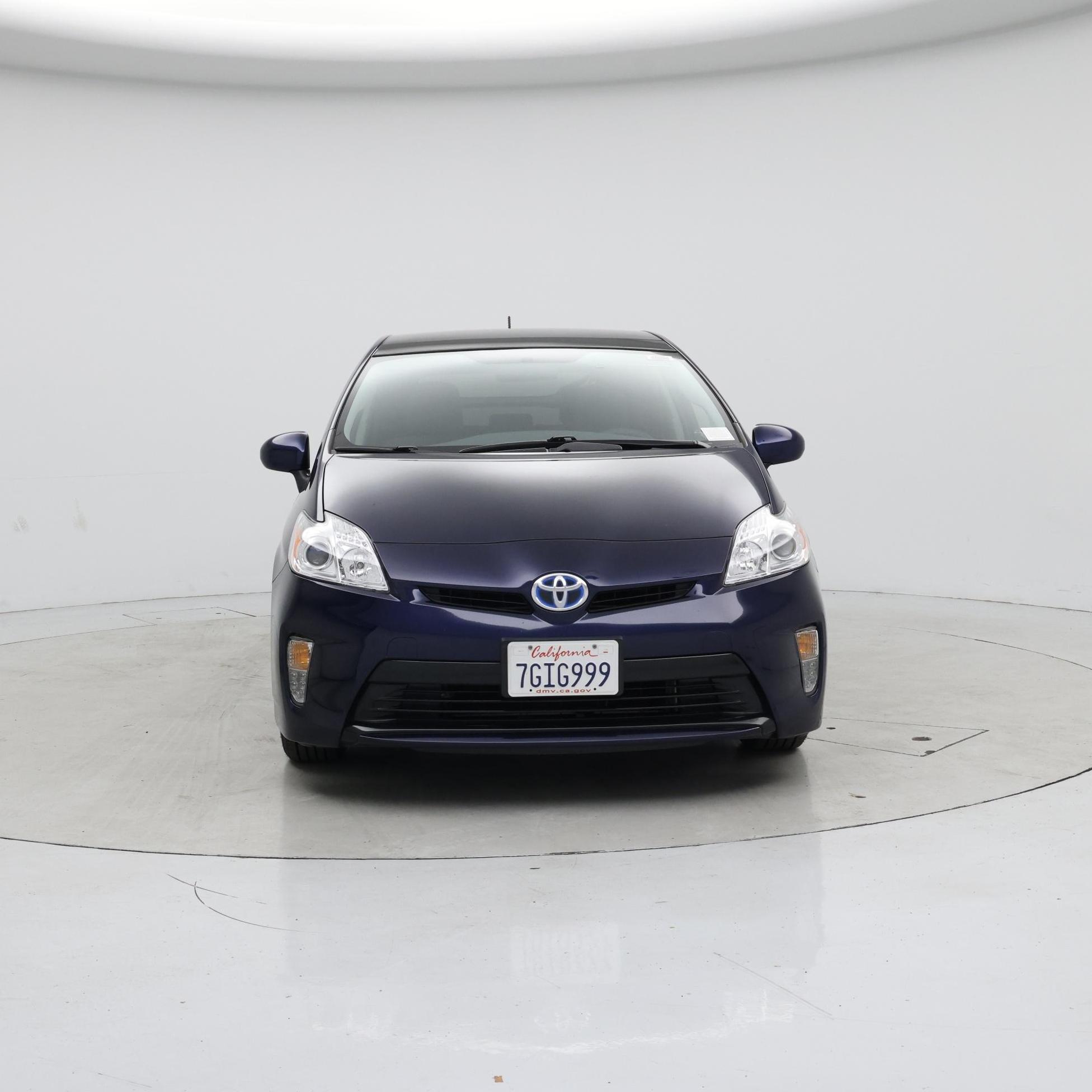 Thumbnail: 2014 Toyota Prius - 5