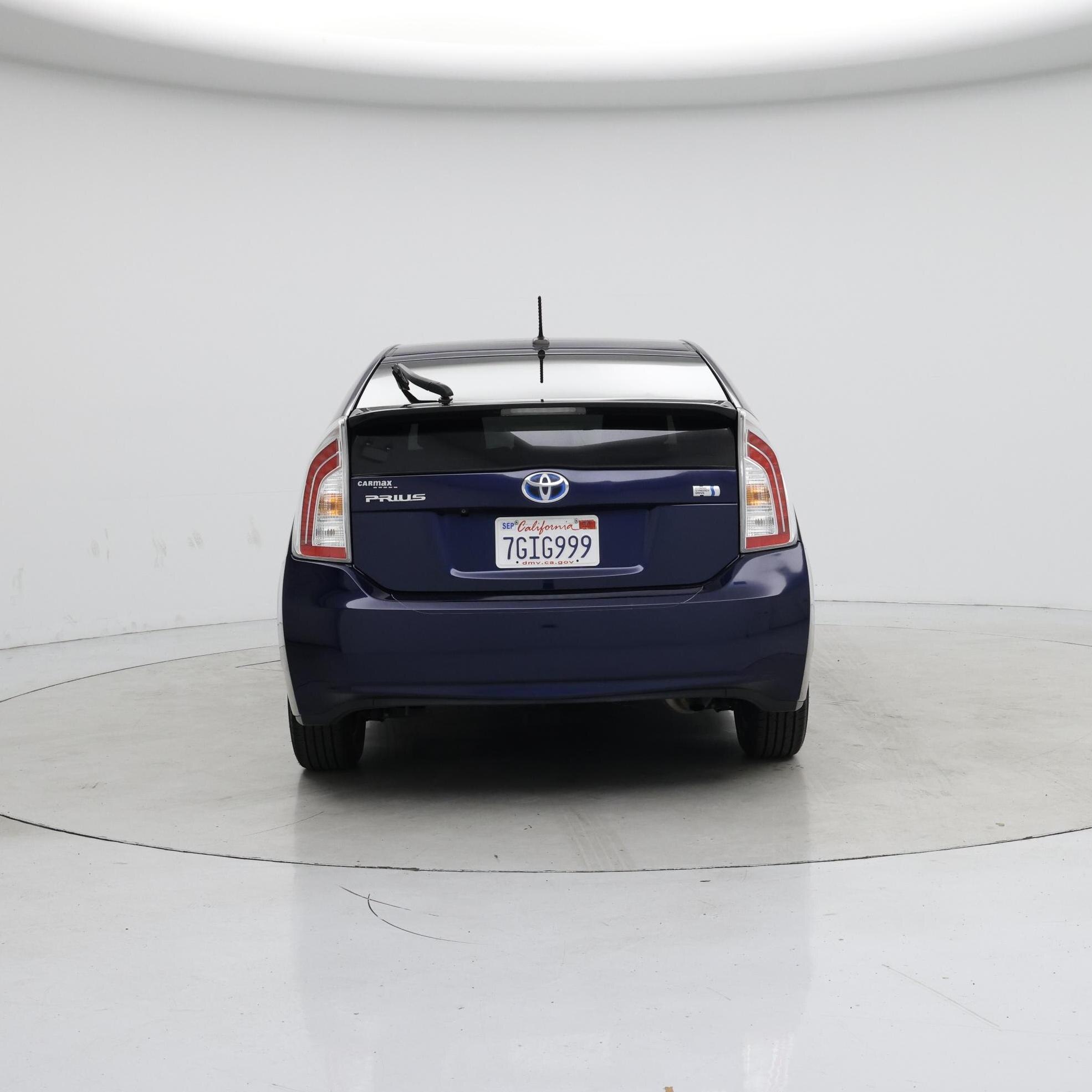Thumbnail: 2014 Toyota Prius - 6