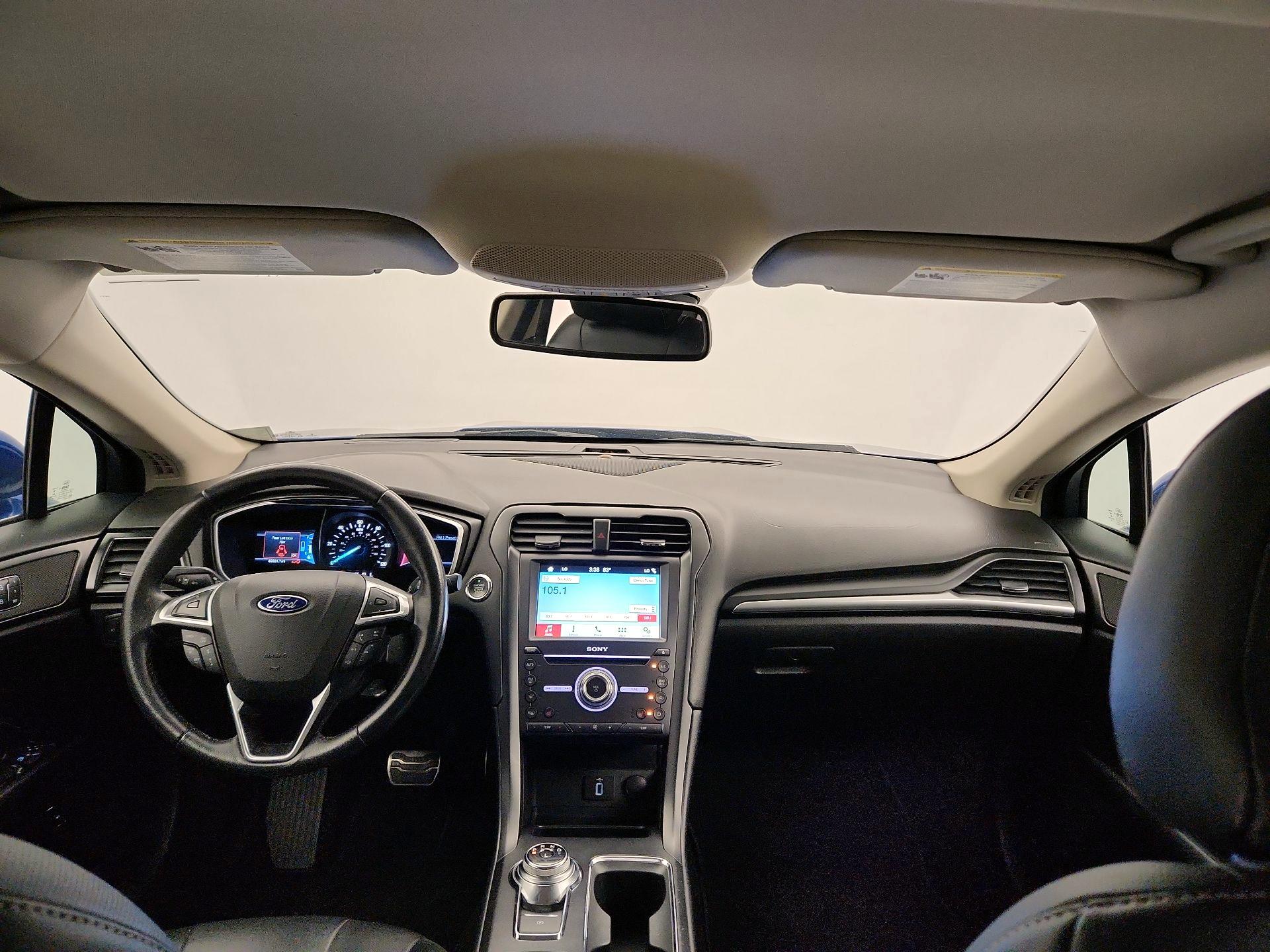 Thumbnail: 2017 Ford Fusion - 9