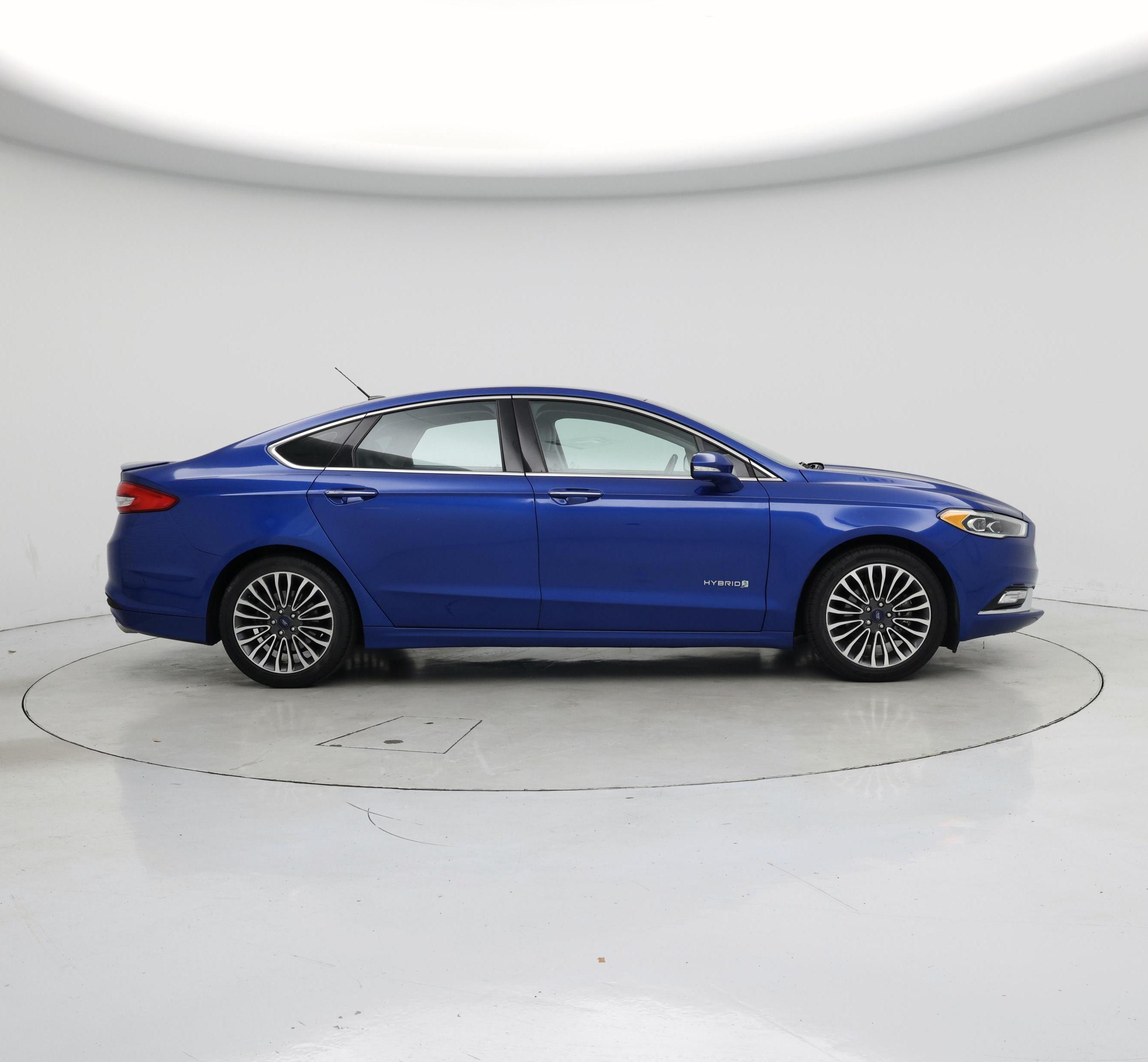 Thumbnail: 2017 Ford Fusion - 7