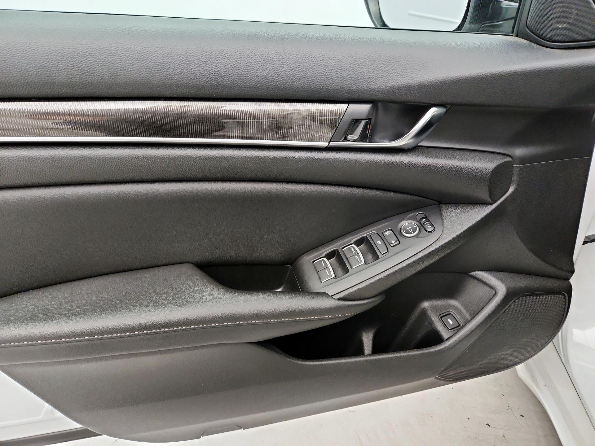 Thumbnail: 2021 Honda Accord - 12