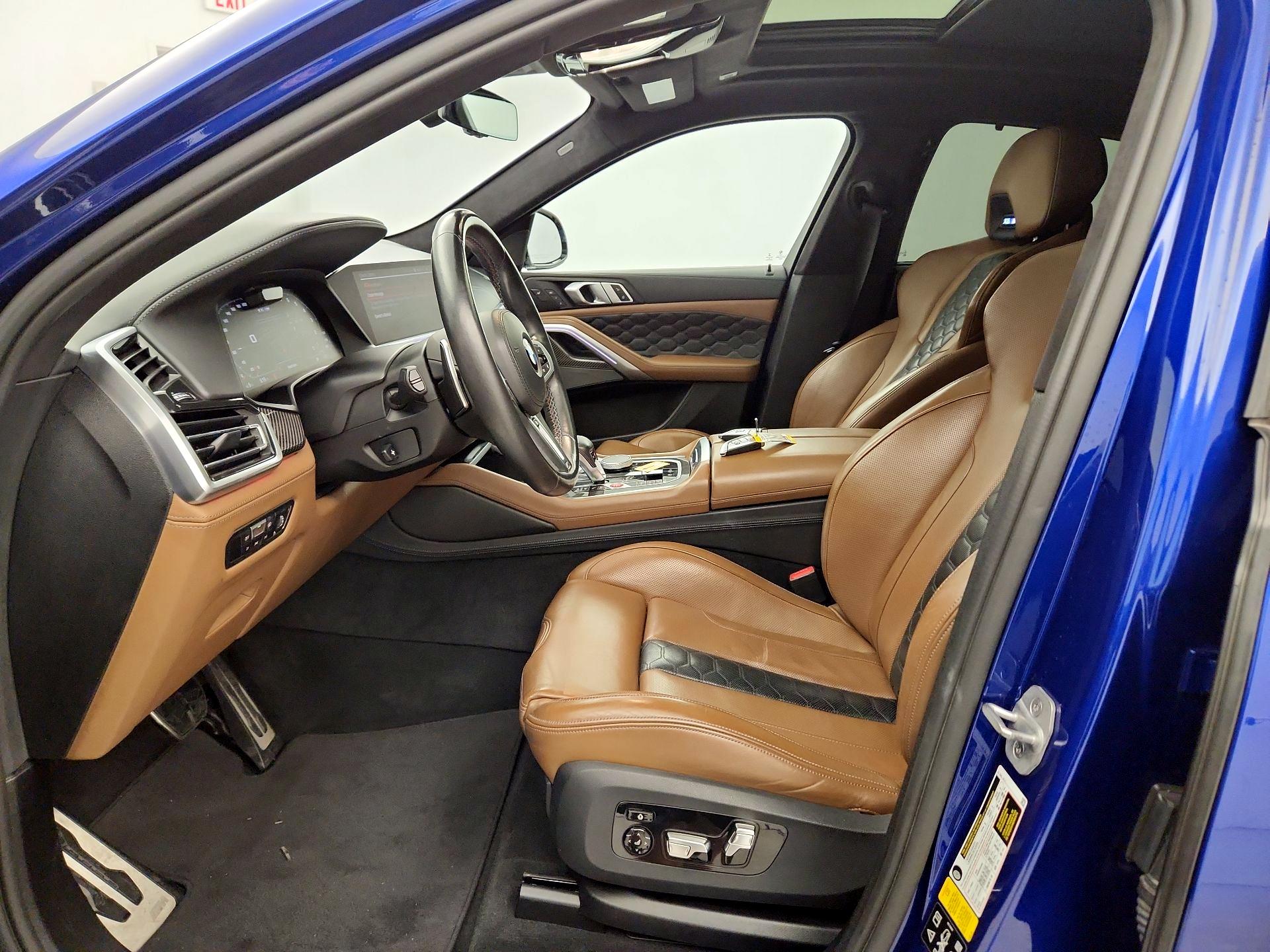Thumbnail: 2021 BMW X6 - 11