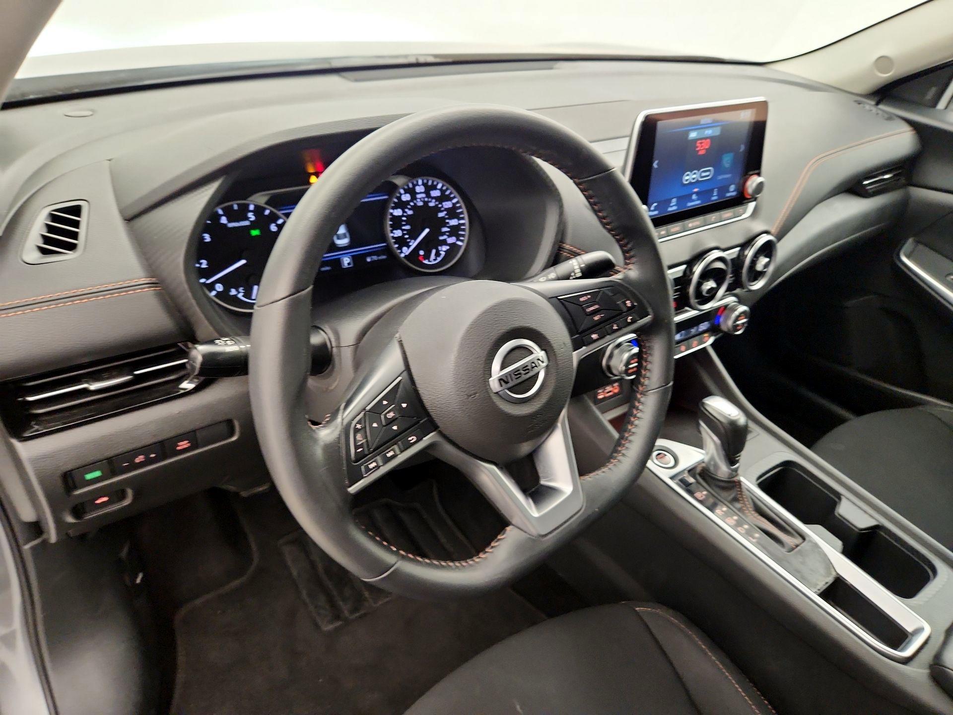 Thumbnail: 2023 Nissan Sentra - 9