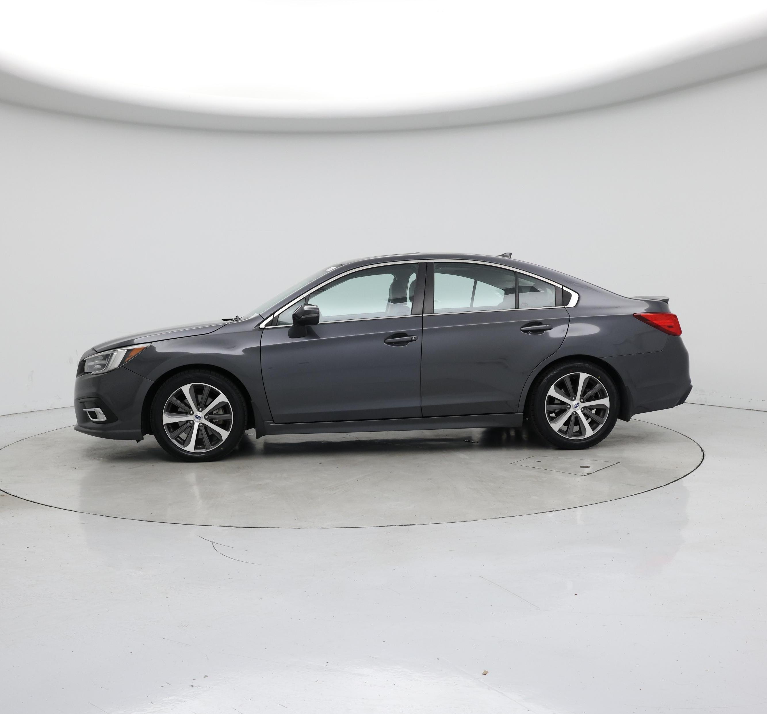 Thumbnail: 2018 Subaru Legacy - 3