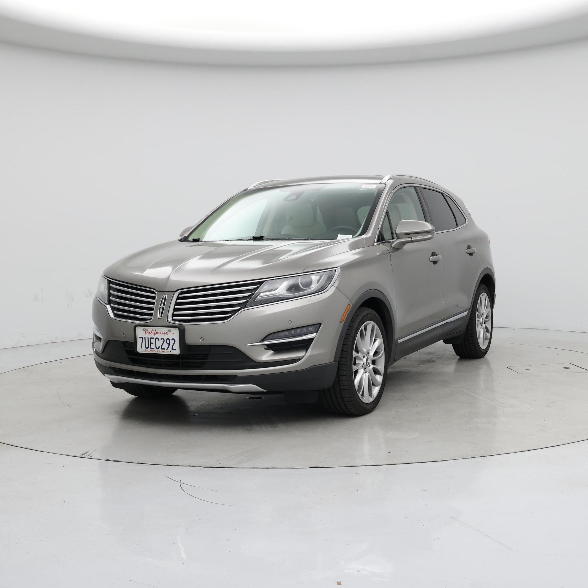 Thumbnail: 2016 Lincoln MKC - 4