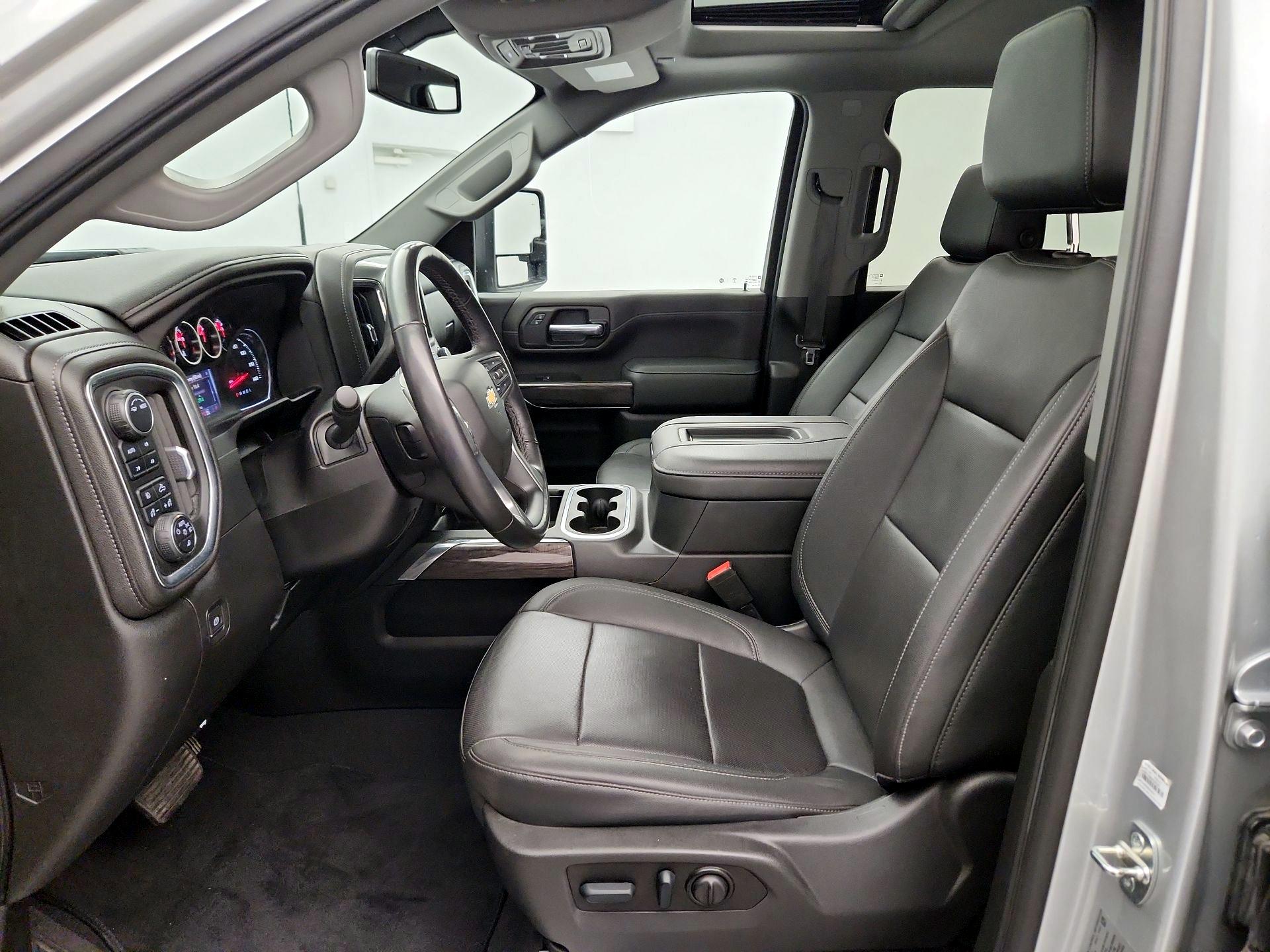 Thumbnail: 2022 Chevrolet Silverado 3500 - 11