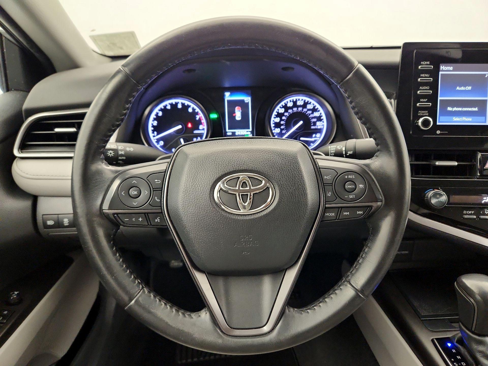 Thumbnail: 2021 Toyota Camry - 10